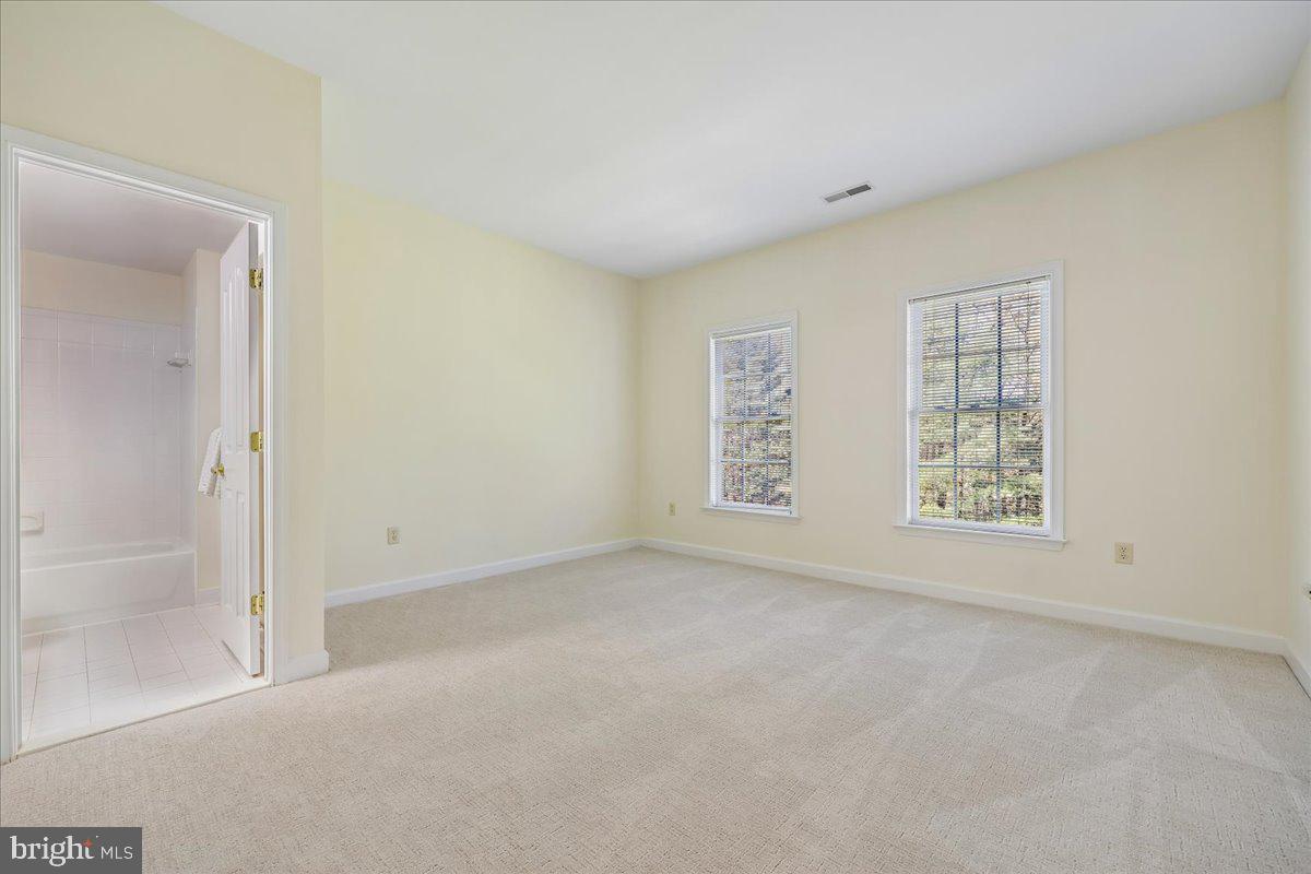 HERITAGE WALK - Residential