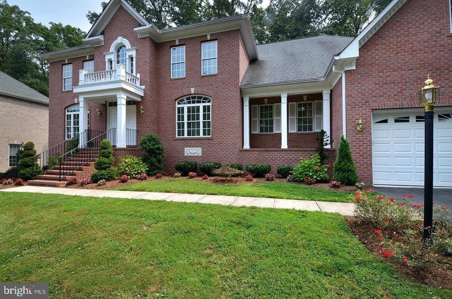 HERITAGE WALK - Residential