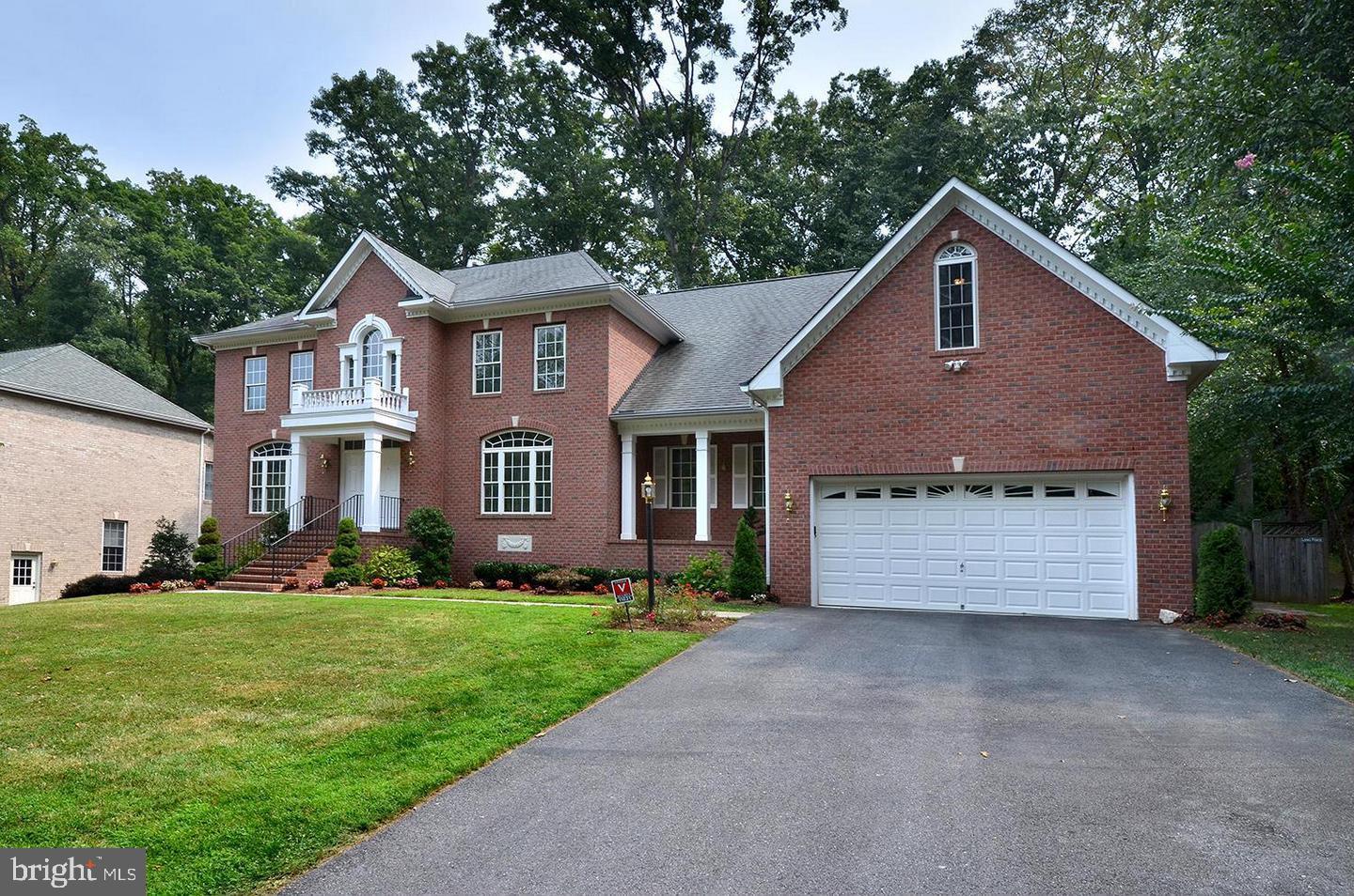 HERITAGE WALK - Residential