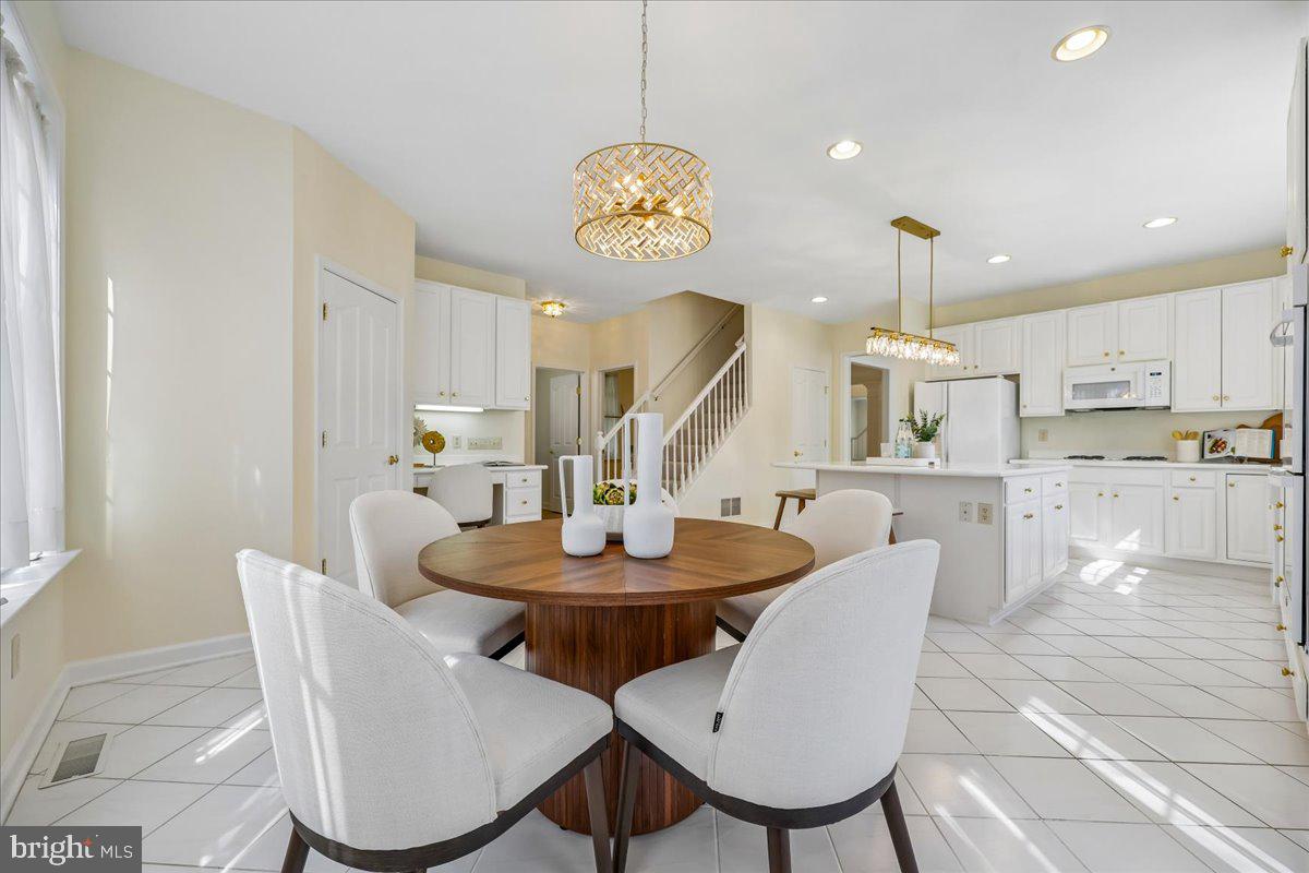 HERITAGE WALK - Residential