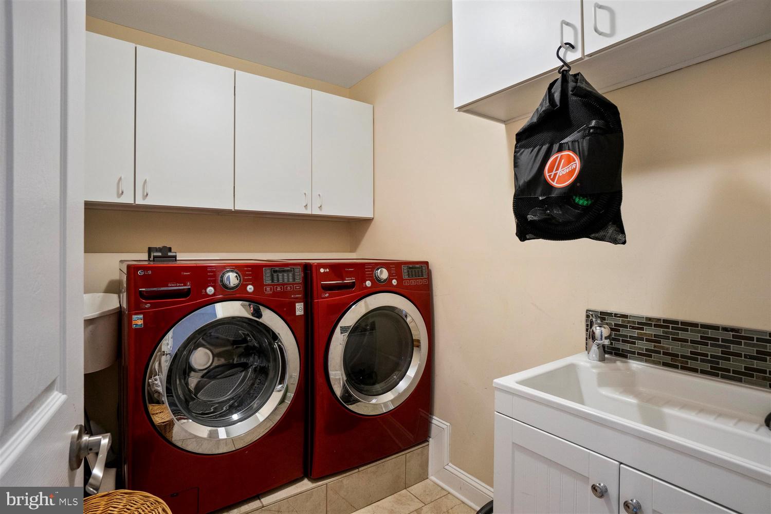 CAMBRIA - Residential