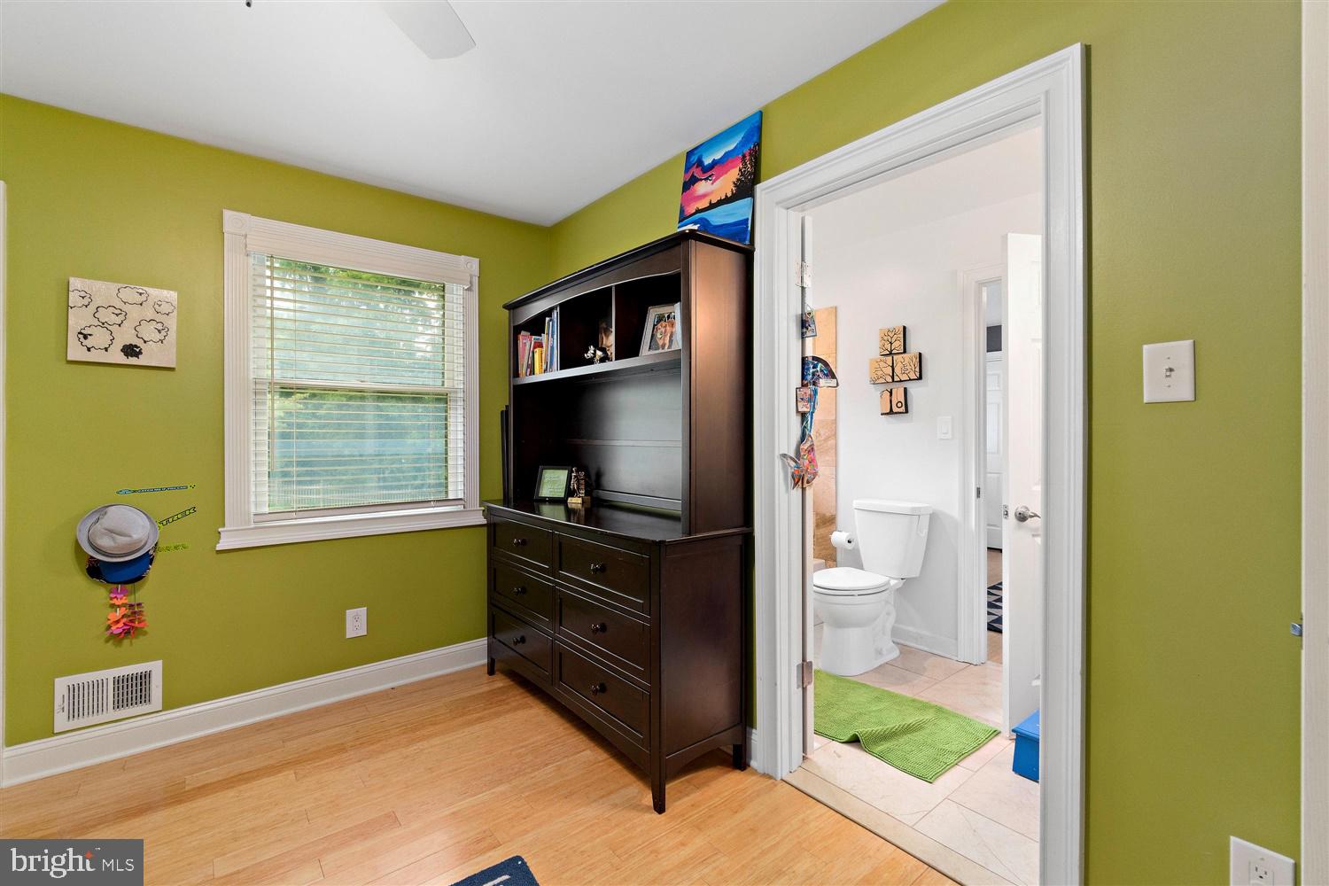 CAMBRIA - Residential