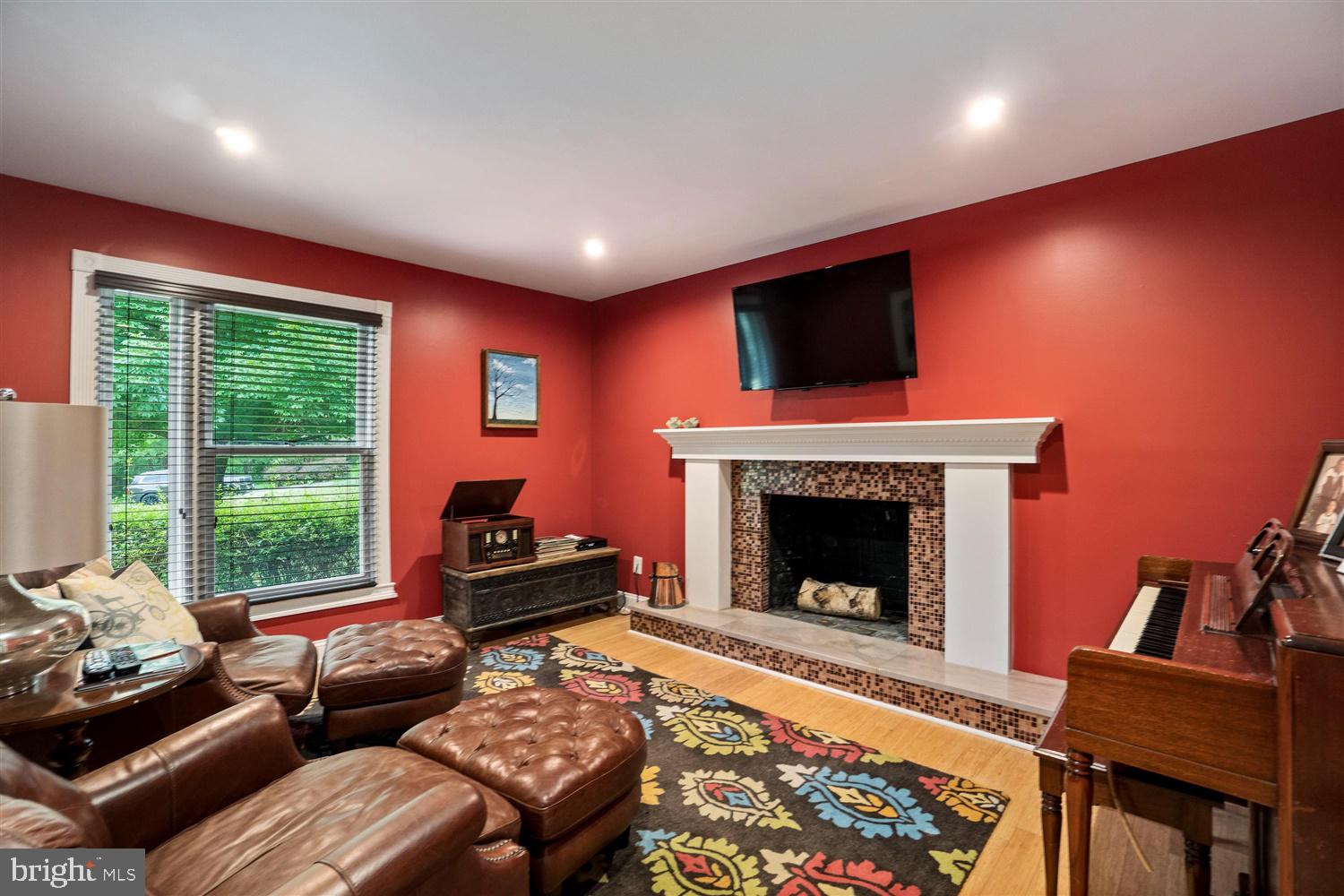 CAMBRIA - Residential