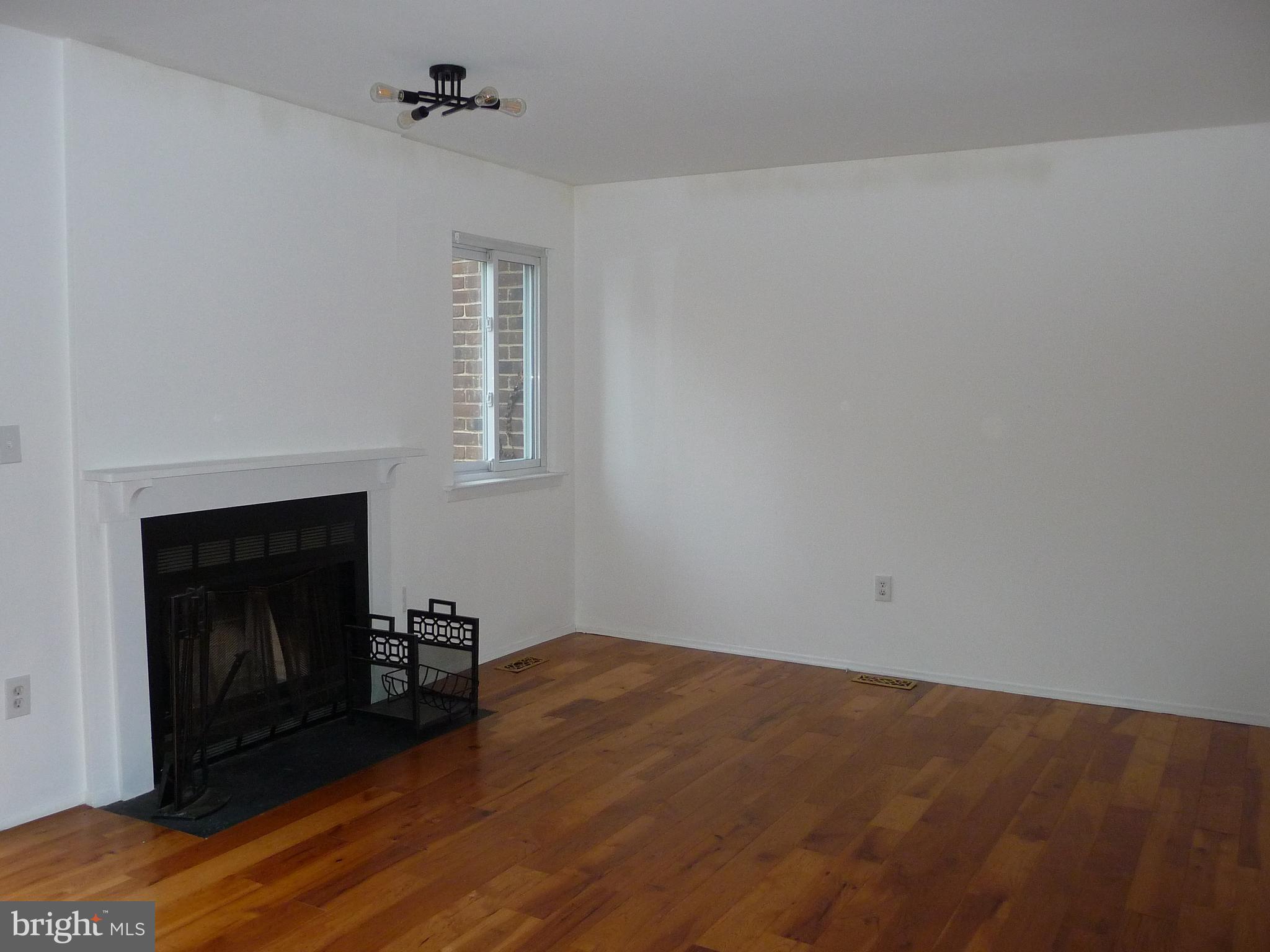 PAINTERS HILL - Residential