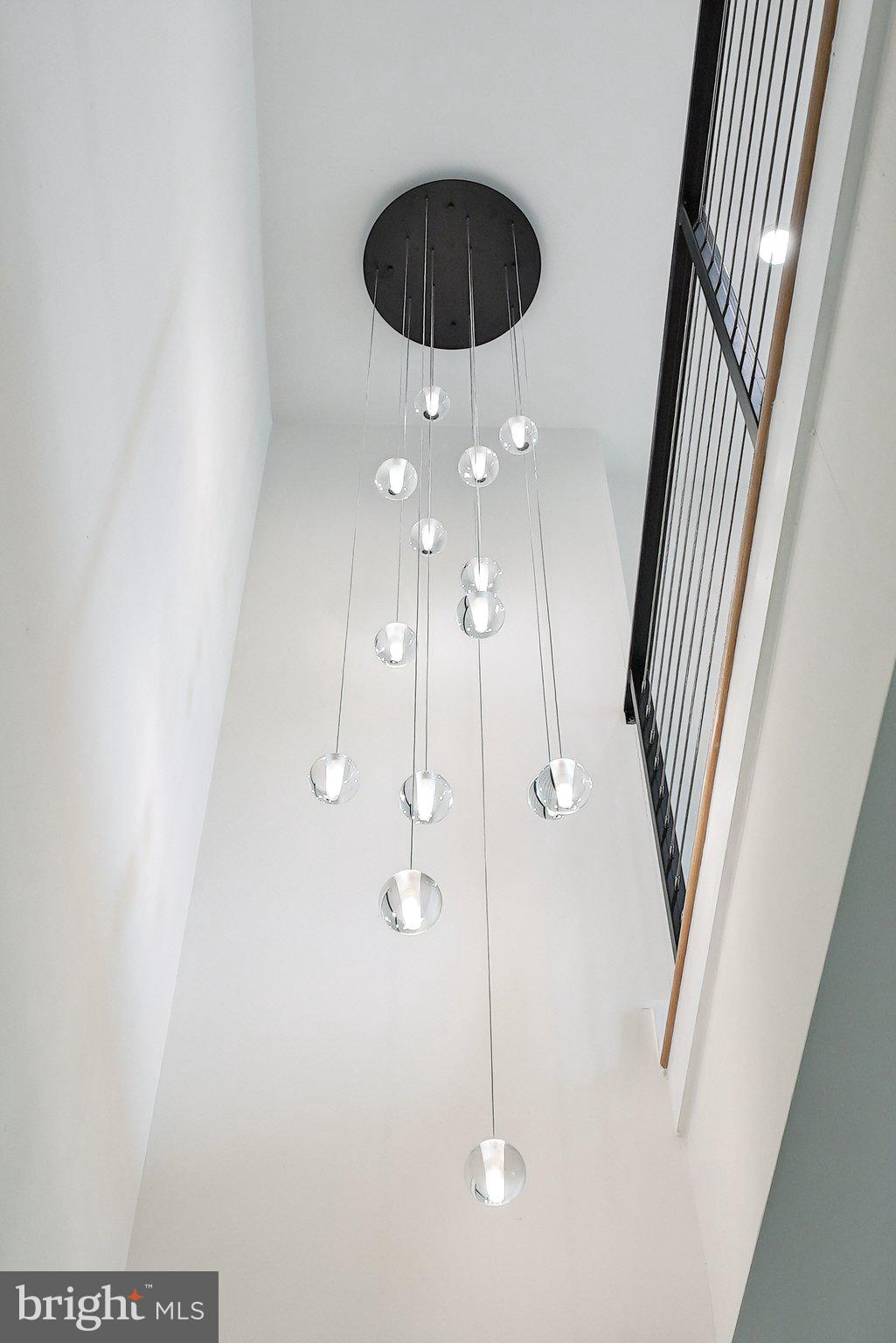 2134 WISCONSIN AVENUE NW 6