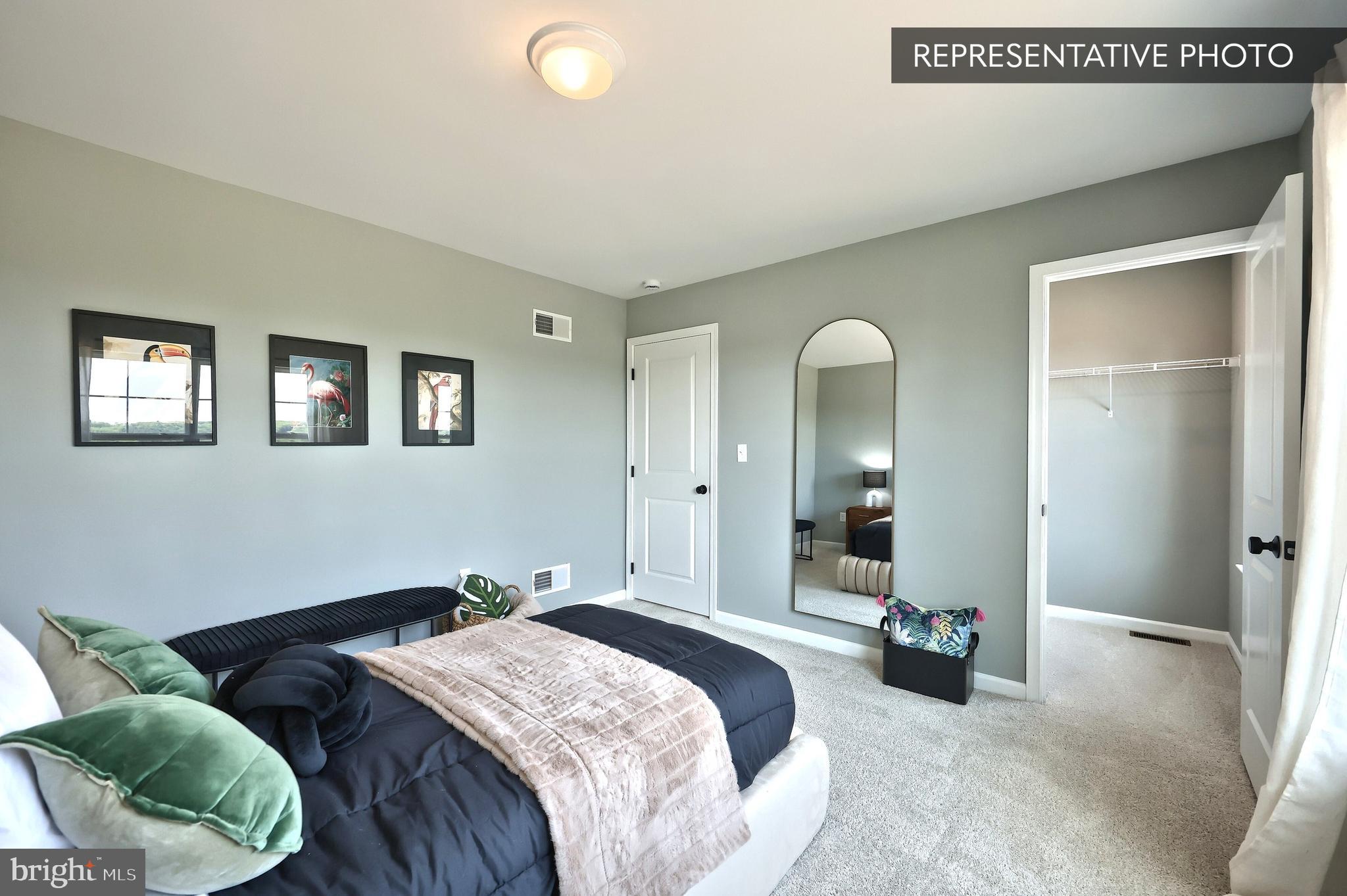 SUMMIT RIDGE - Residential