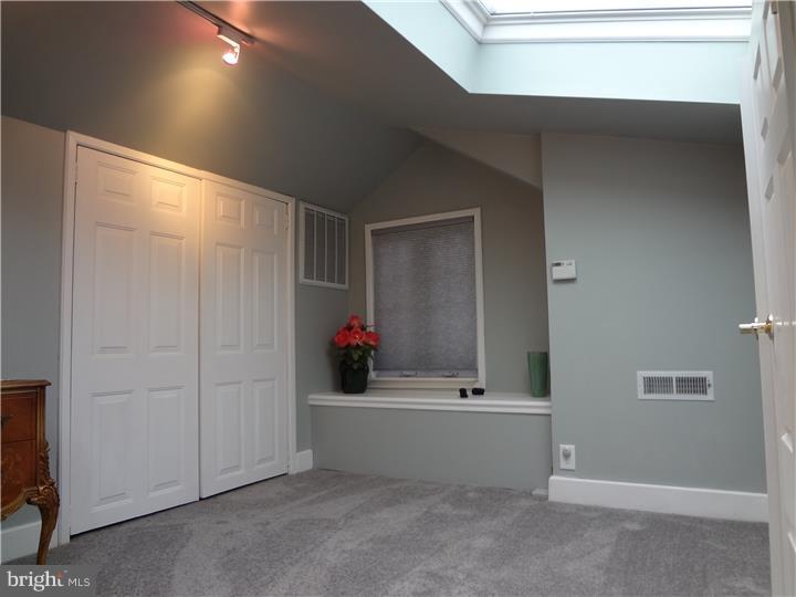 DREXEL HILL - Residential