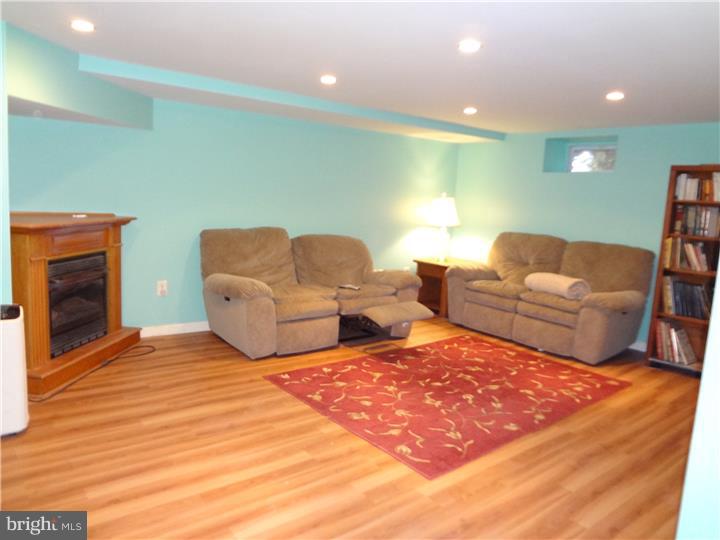 DREXEL HILL - Residential