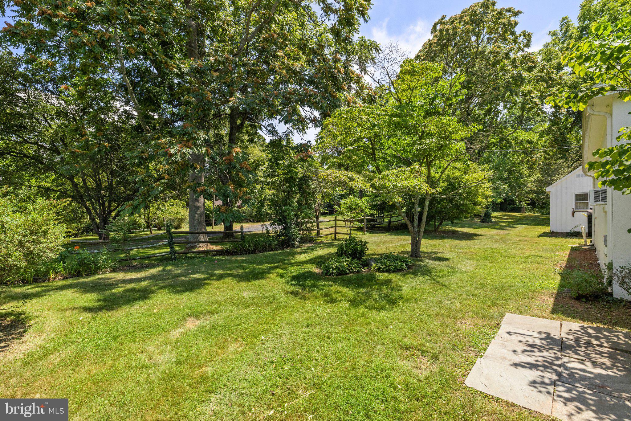 THE PLAINS - Residential