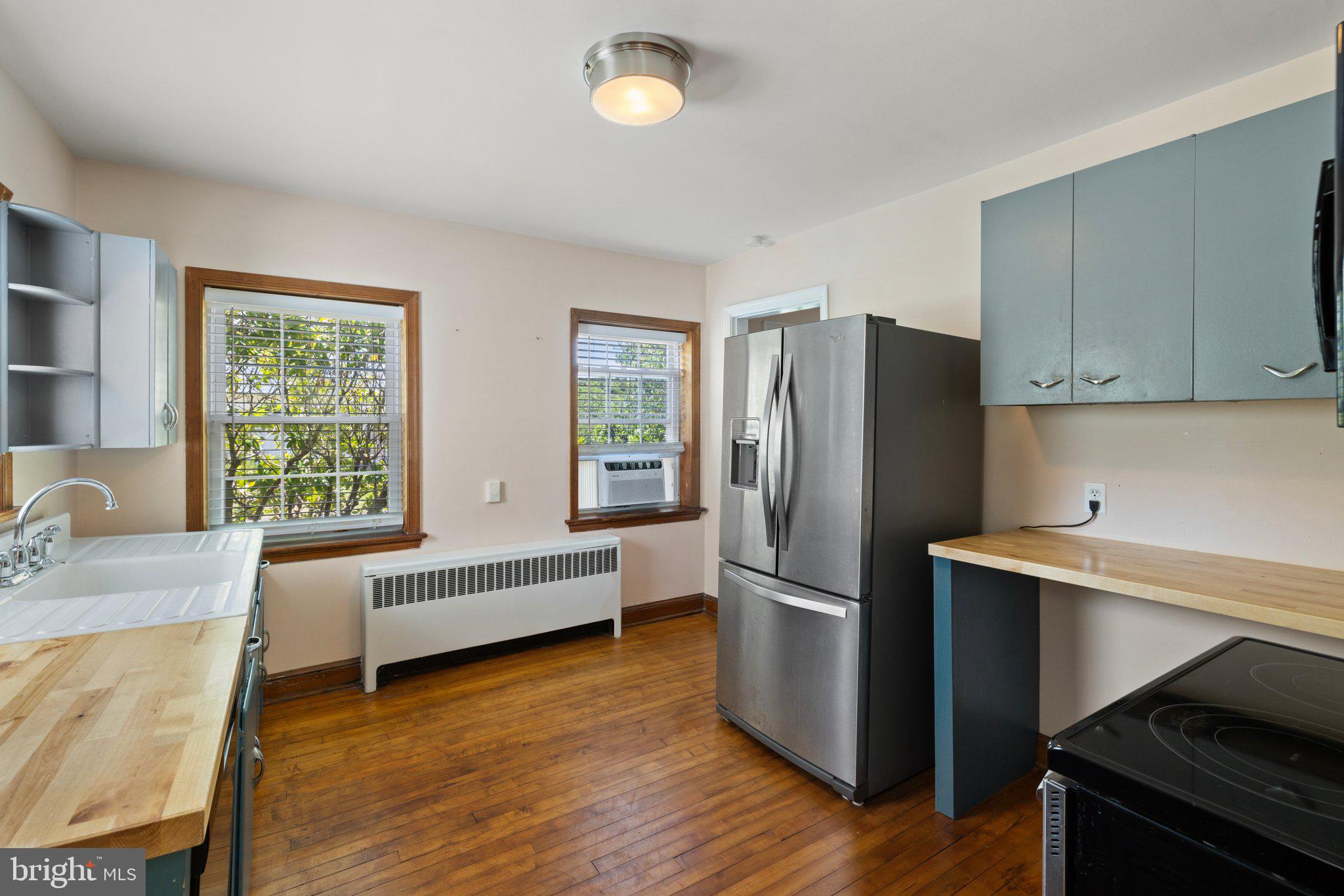 THE PLAINS - Residential