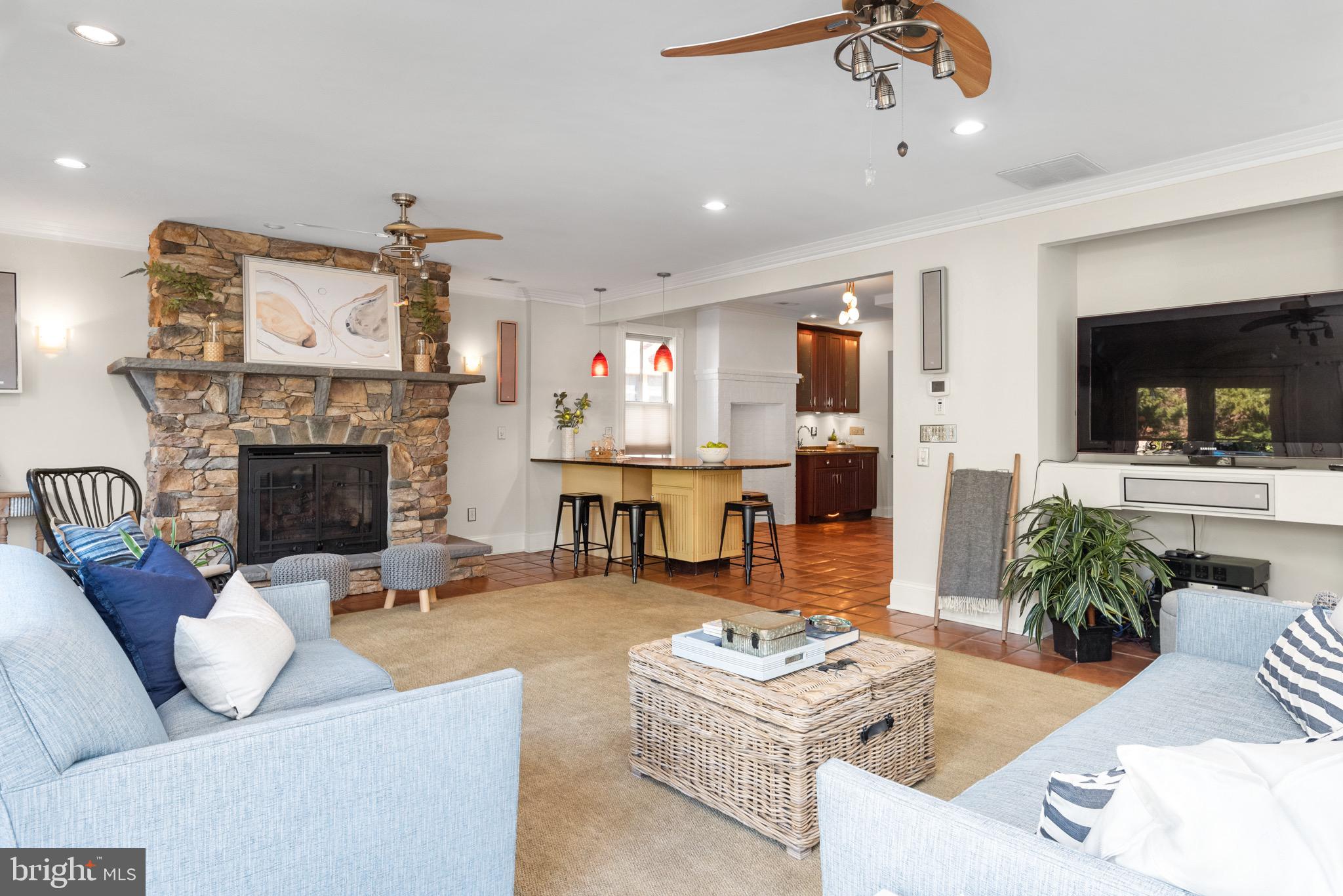 EASTPORT - Residential