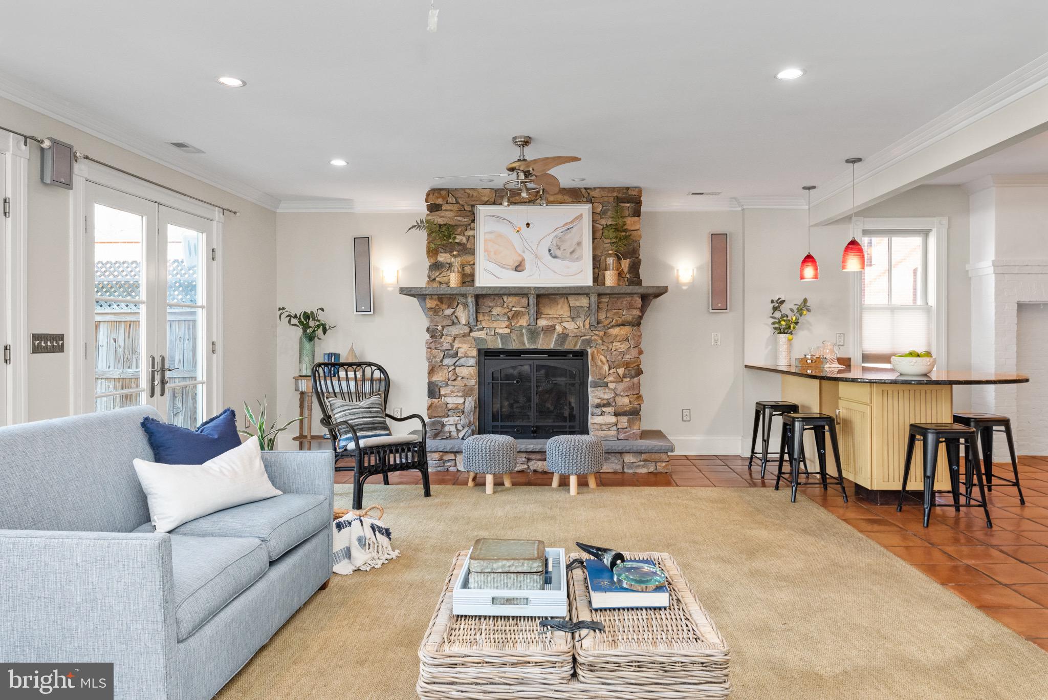 EASTPORT - Residential