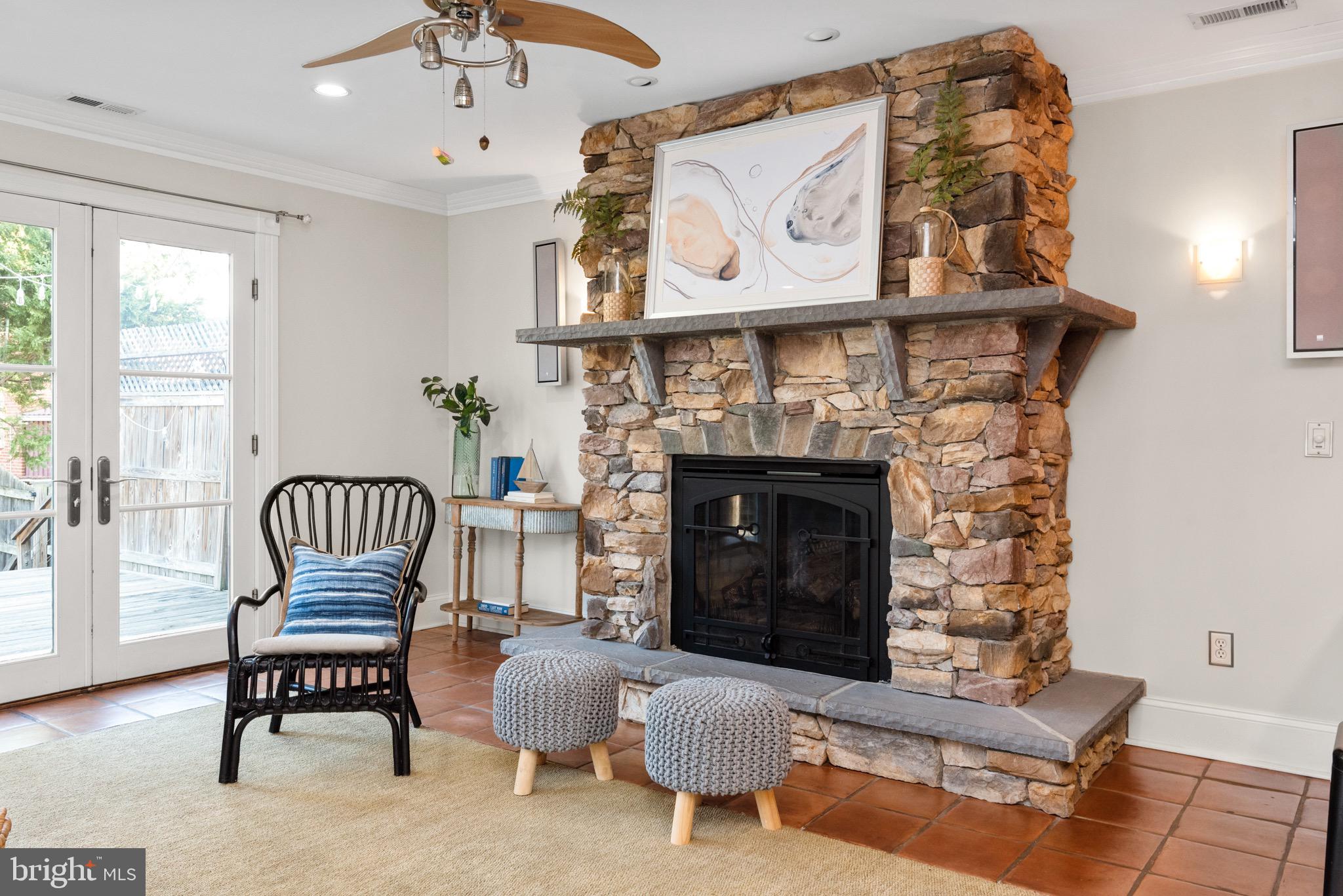 EASTPORT - Residential