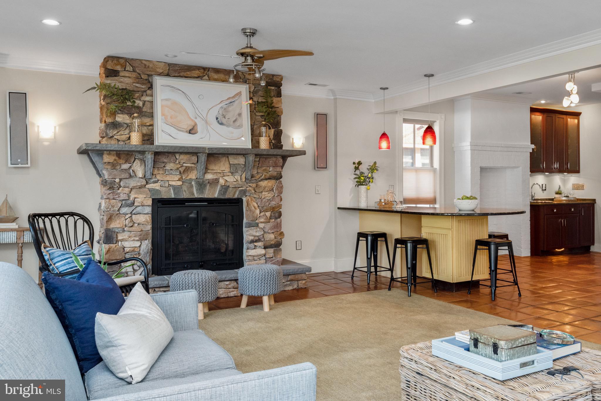 EASTPORT - Residential