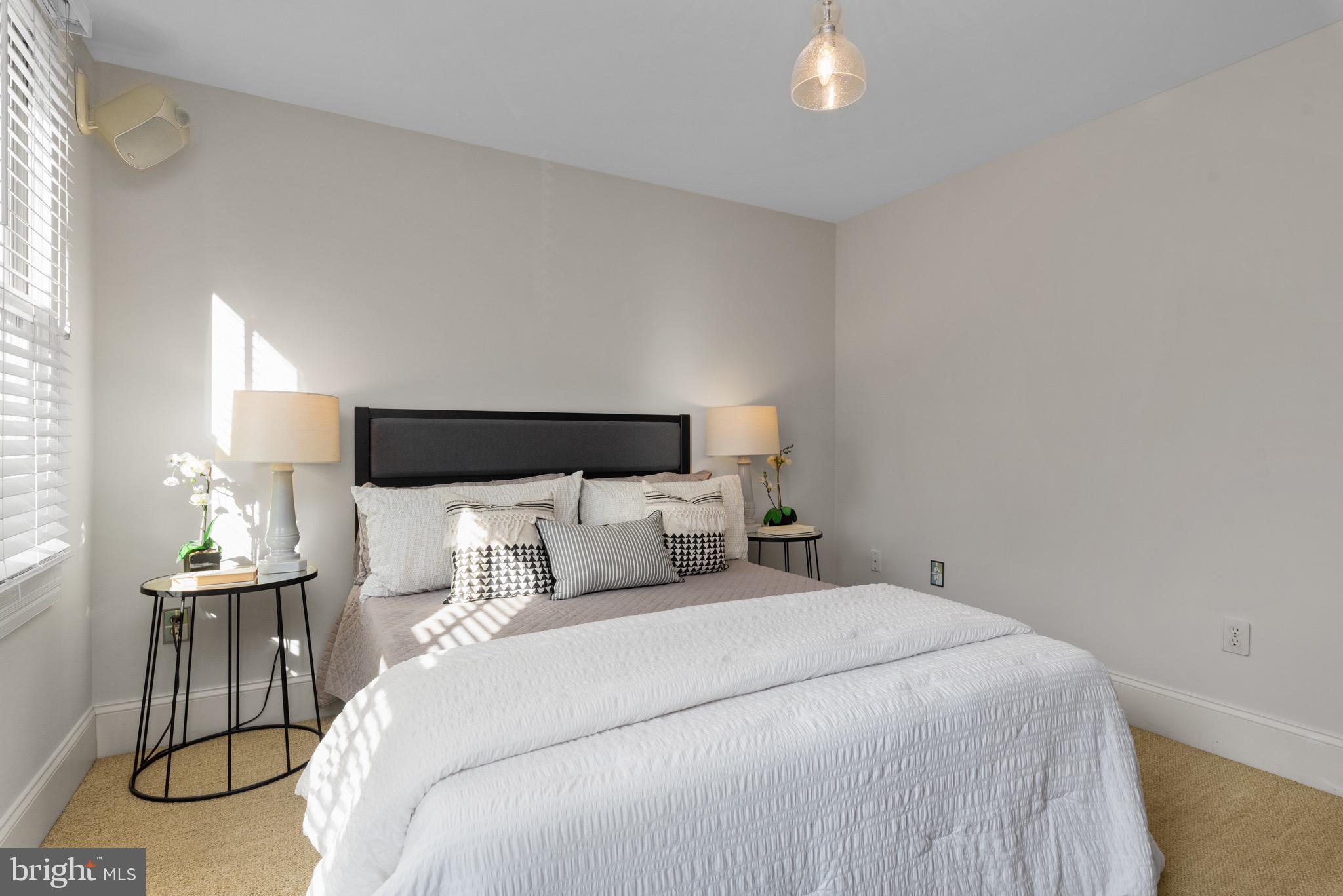 EASTPORT - Residential