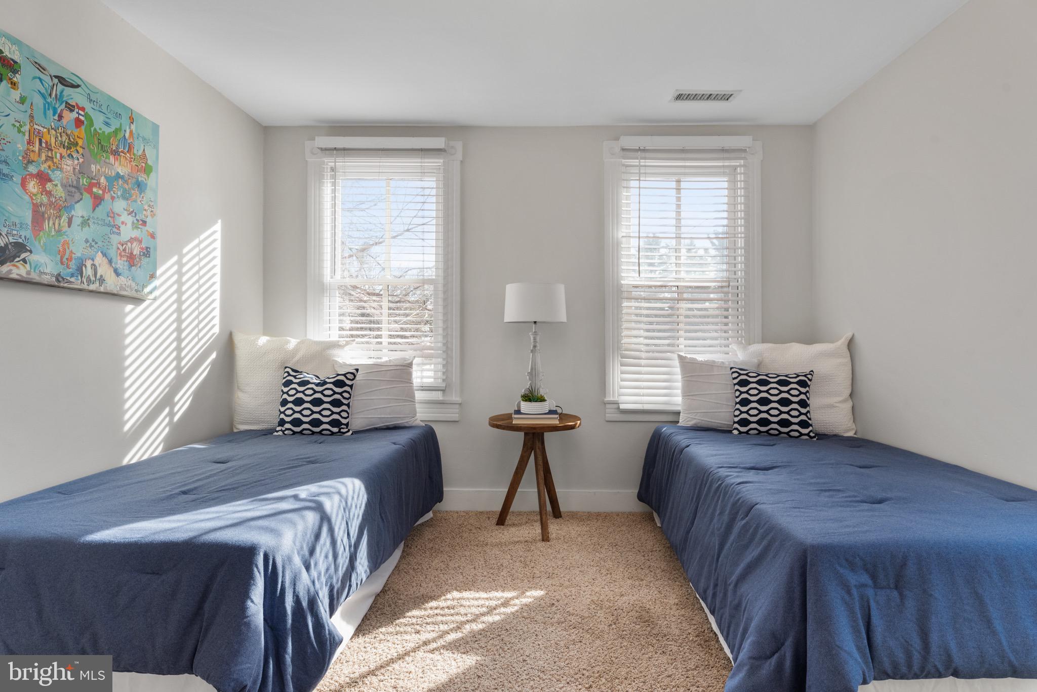 EASTPORT - Residential