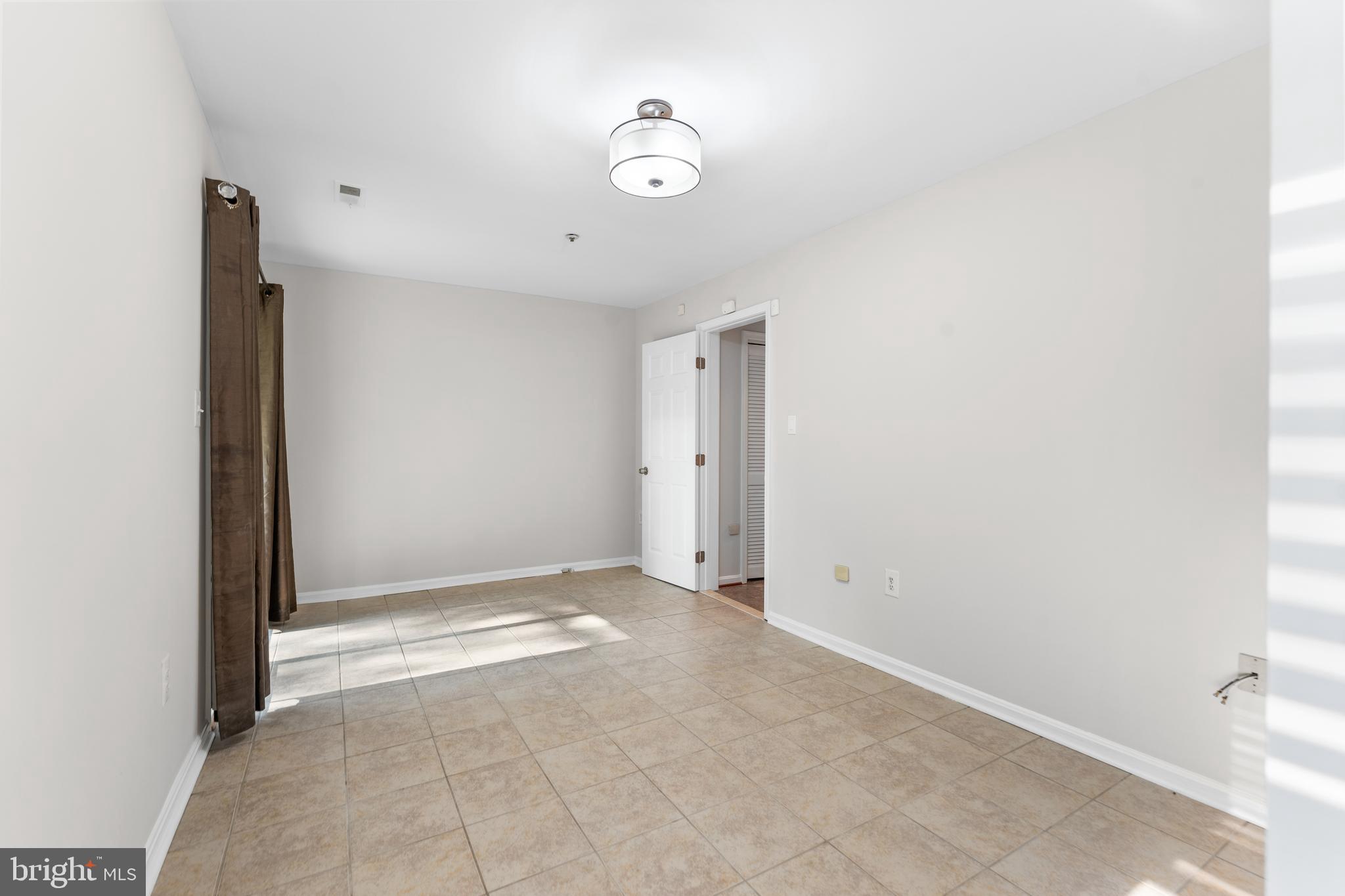 MARLTON 01 - Residential