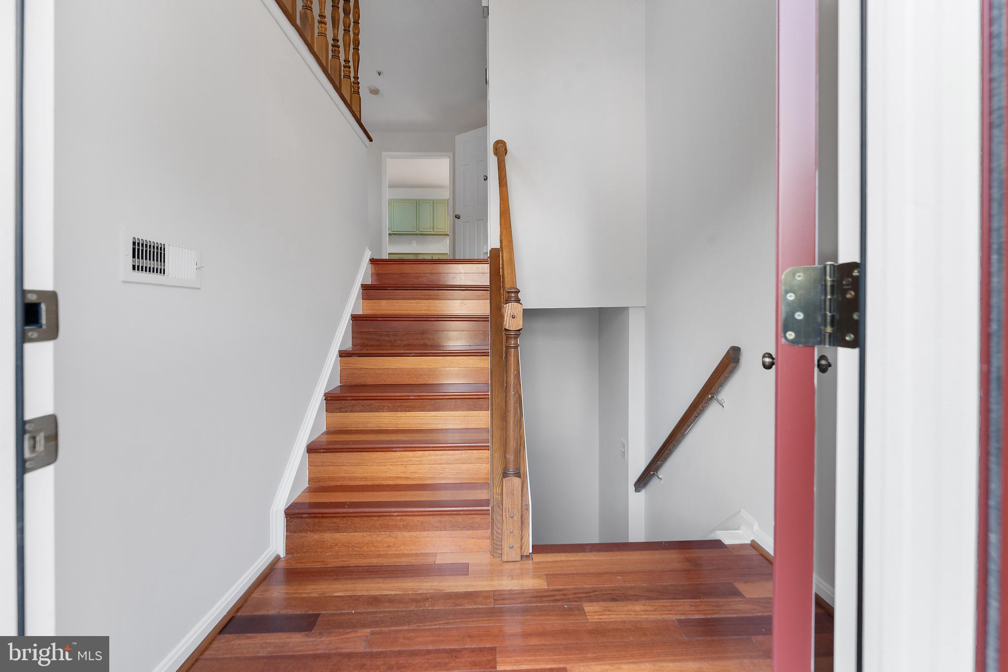 12406 OLD COLONY DRIVE