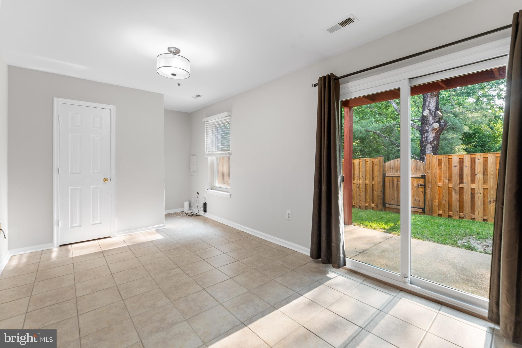 MARLTON 01 - Residential