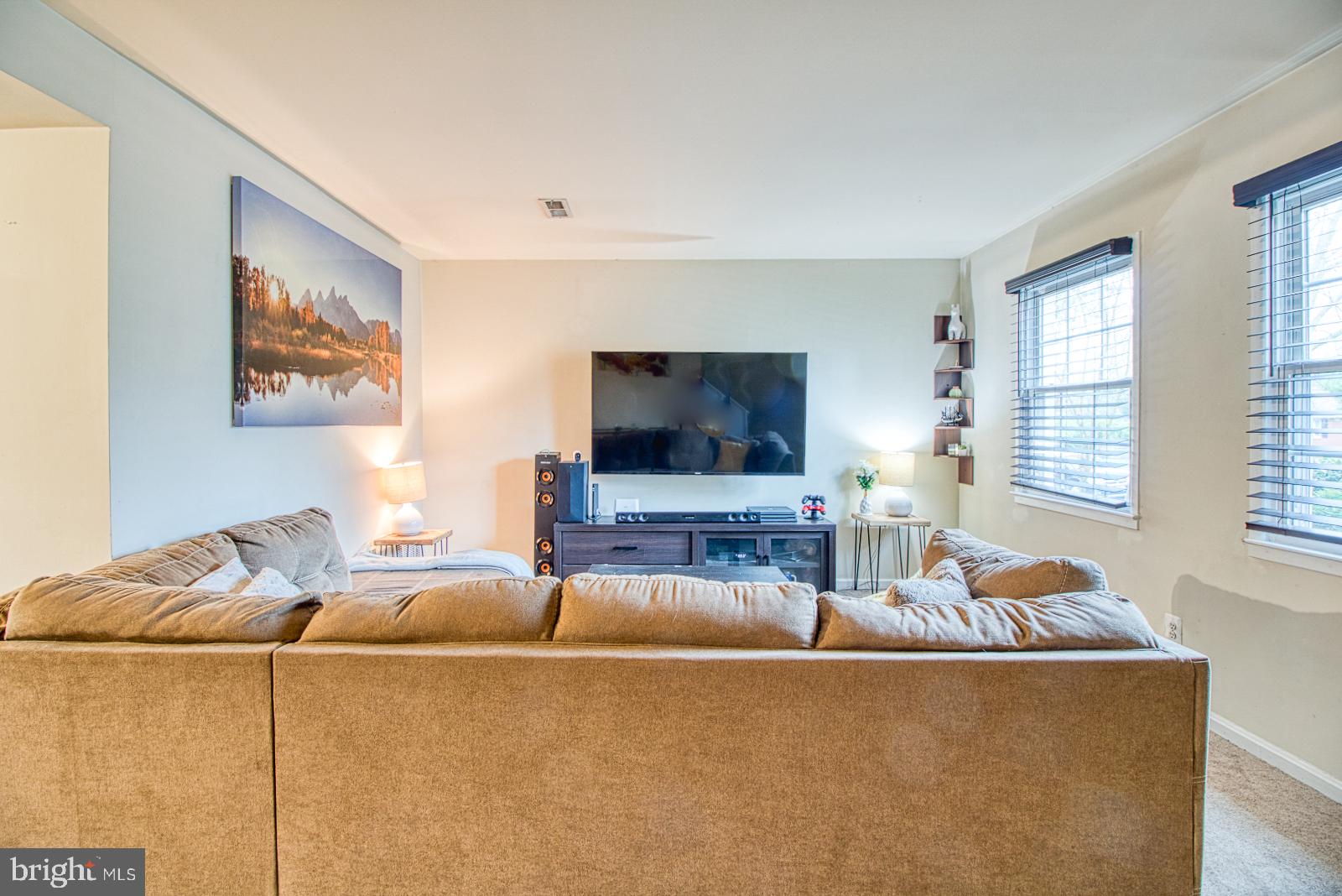 COLONIAL HOMES - Residential