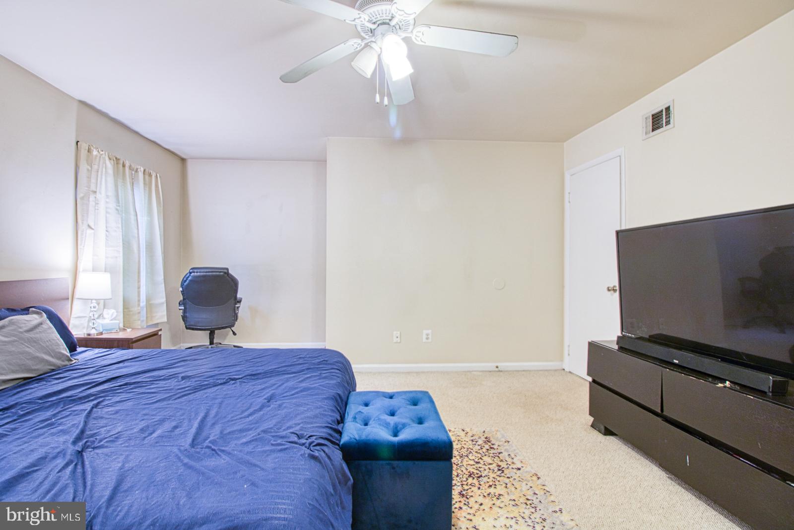 COLONIAL HOMES - Residential