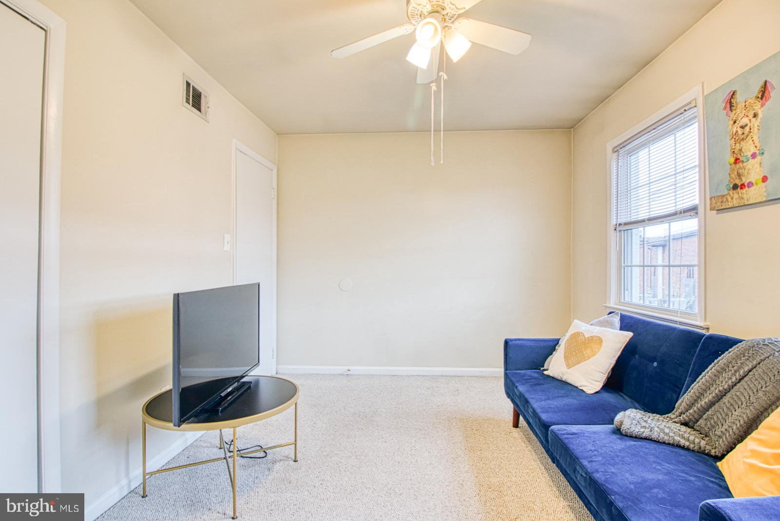 COLONIAL HOMES - Residential