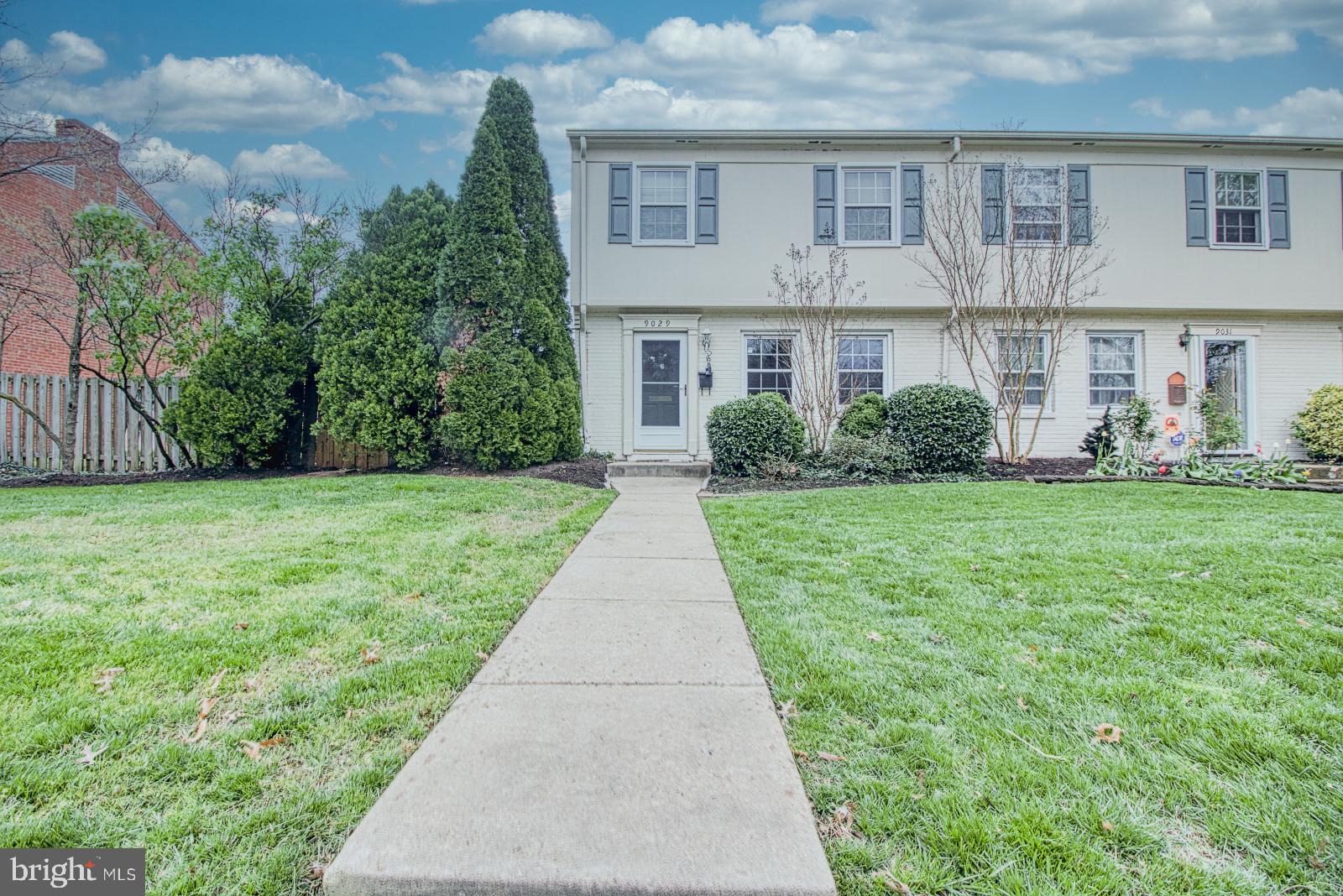 COLONIAL HOMES - Residential