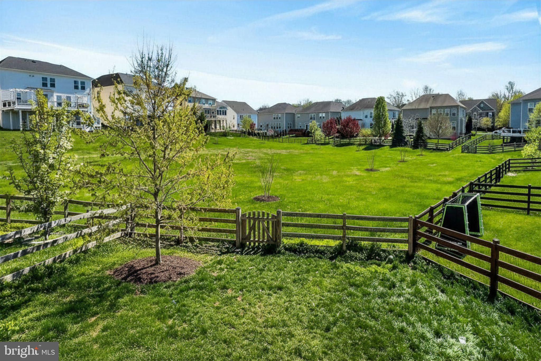 BELMONT GLEN VILLAGE - Residential