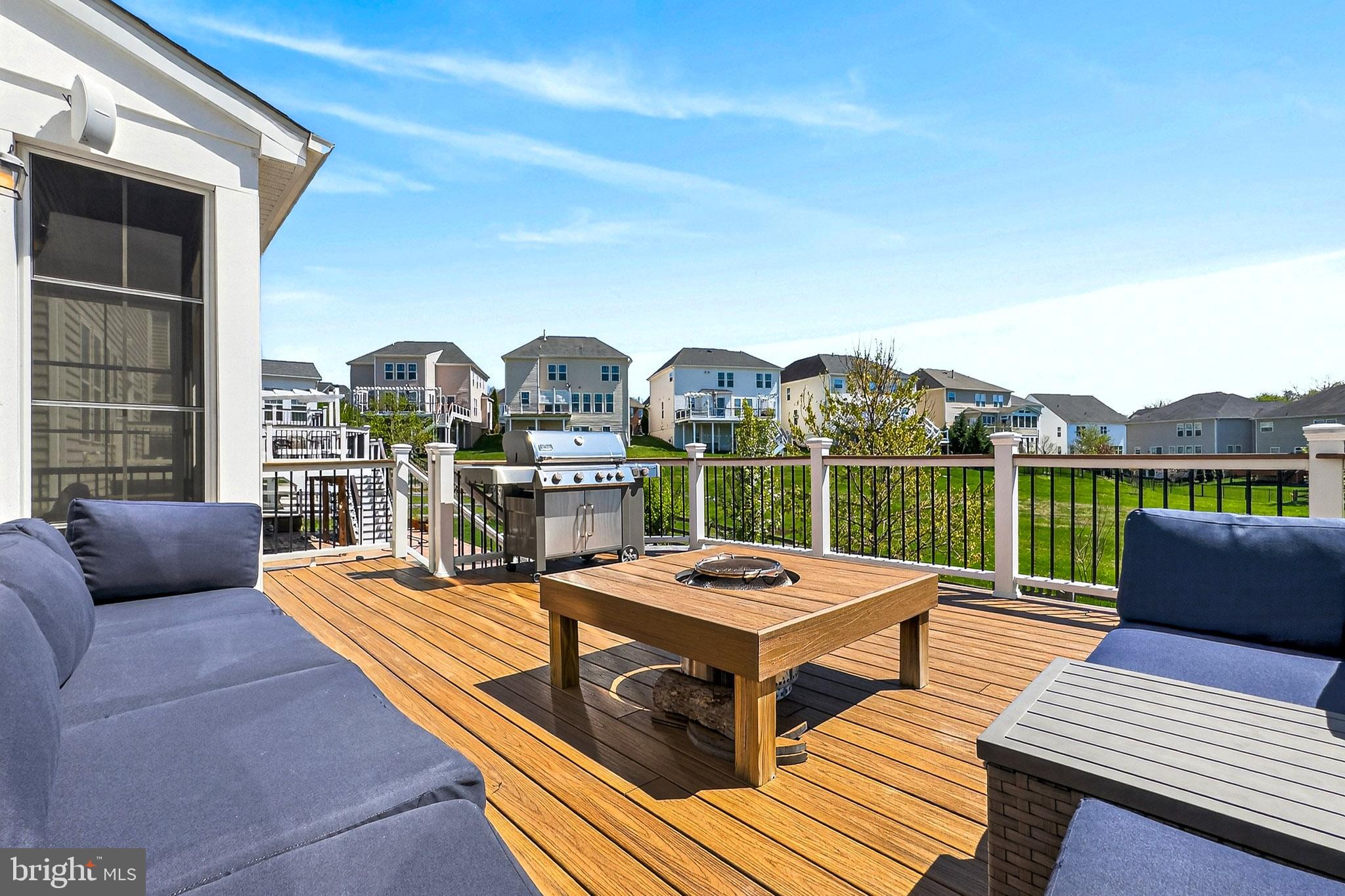 BELMONT GLEN VILLAGE - Residential