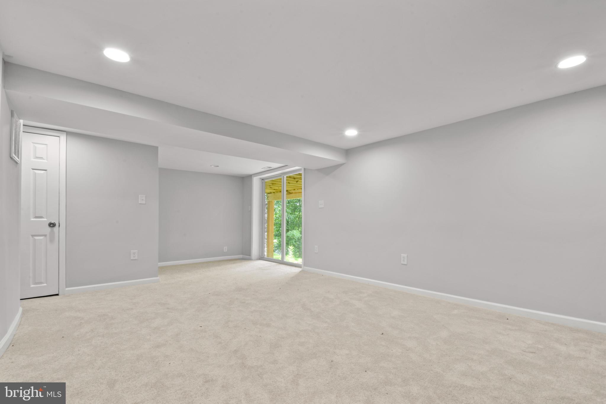 SHAWNEELAND - Residential