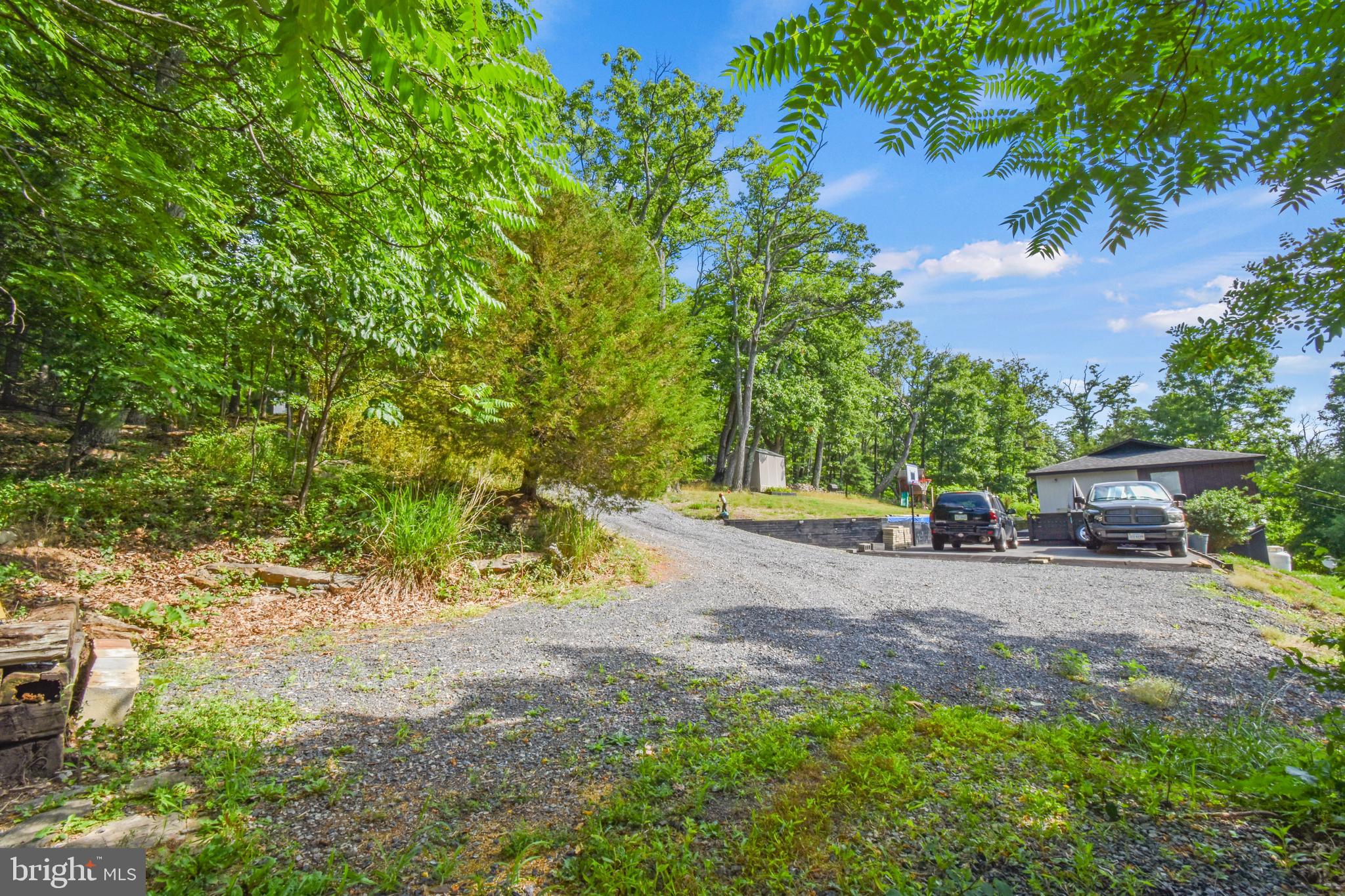 SHAWNEELAND - Residential