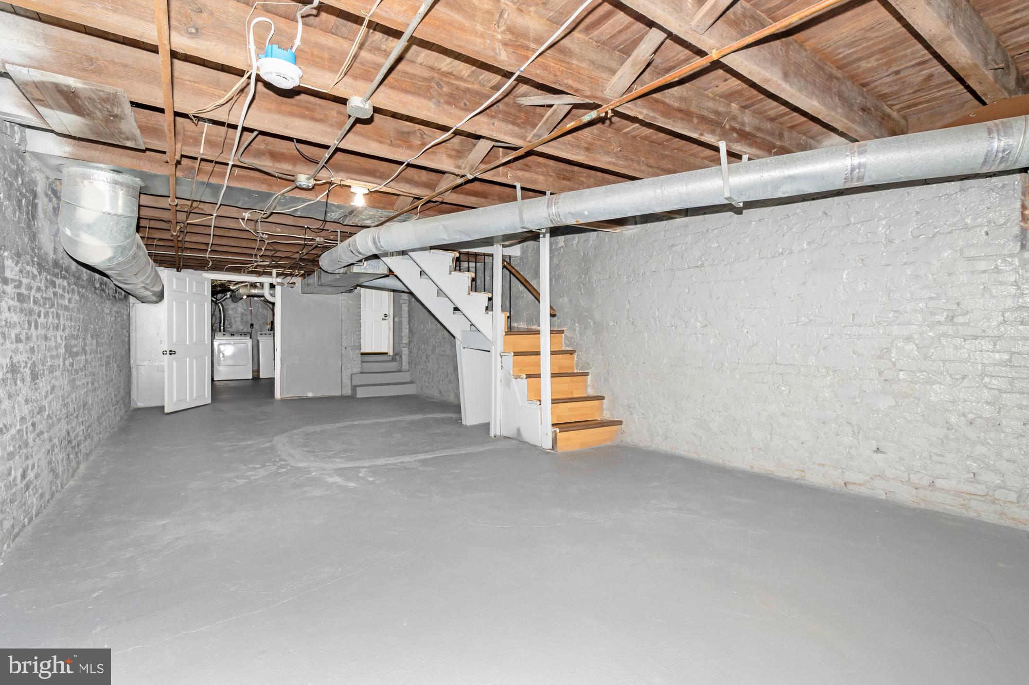 EAST BALTIMORE MIDWAY - Residential Lease