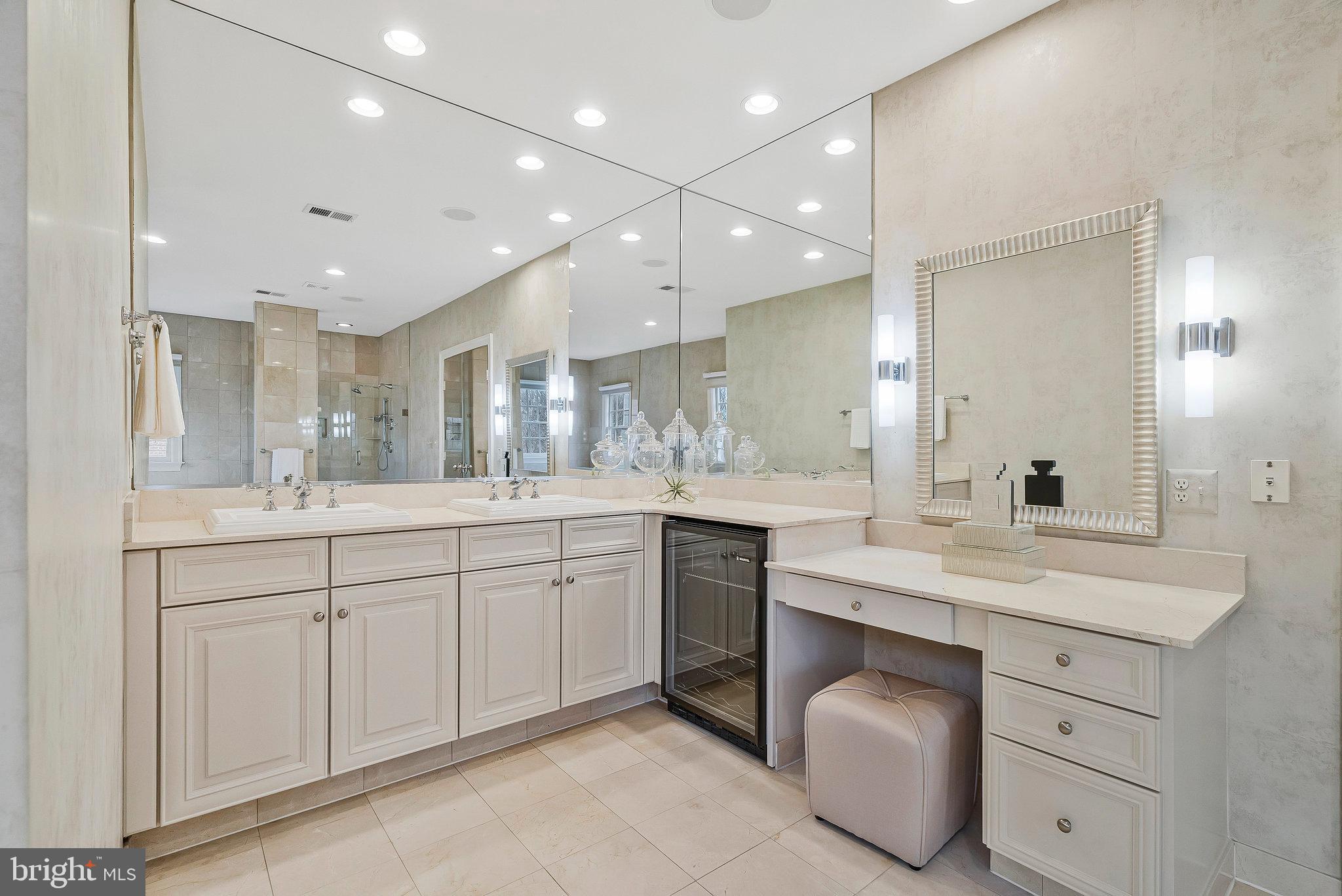 EVANS FARM - Residential