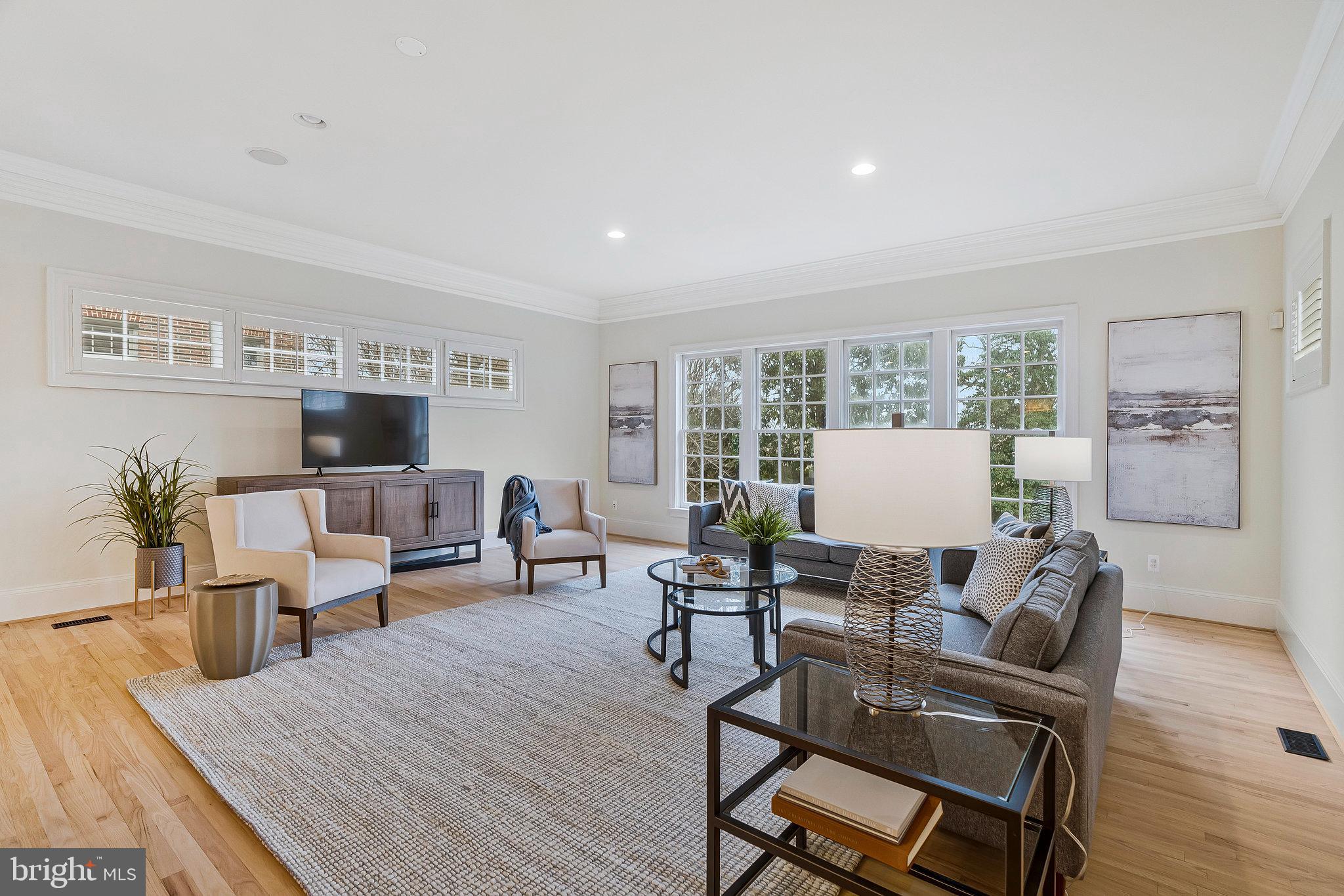 EVANS FARM - Residential