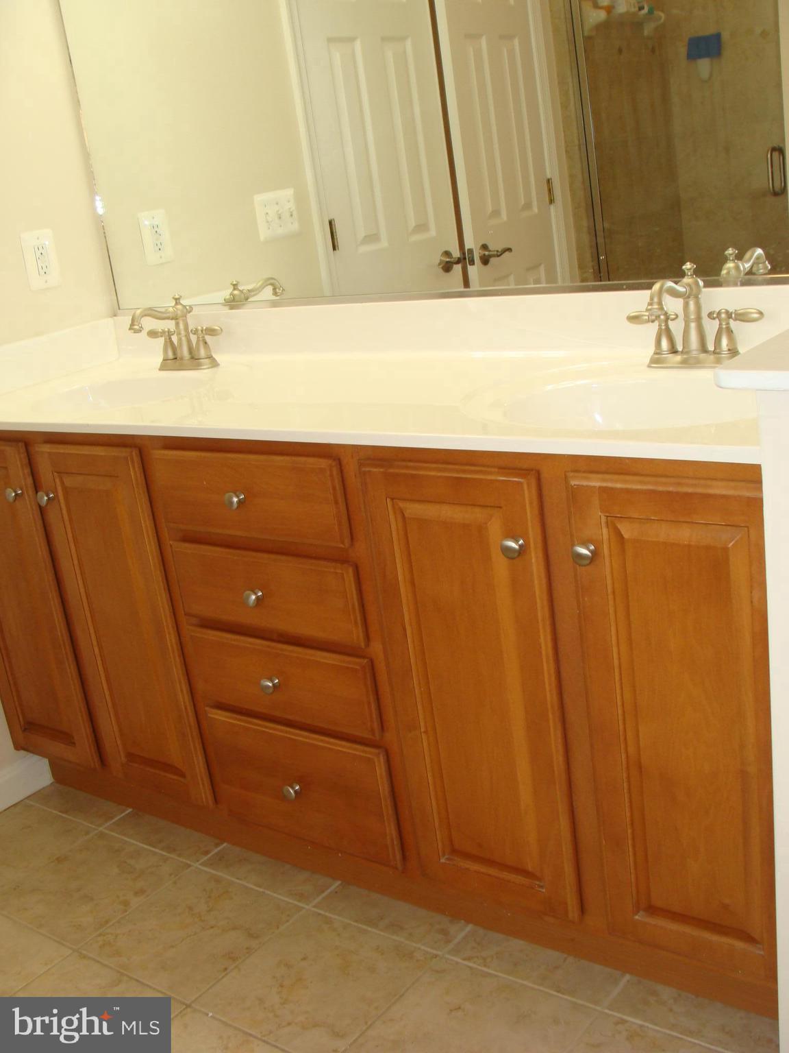 ARRINGTON HEIGHTS SOUTH - Residential Lease