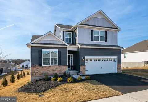 233 Petal Dr, Pottstown, PA 19464 - MLS#: PAMC2132046