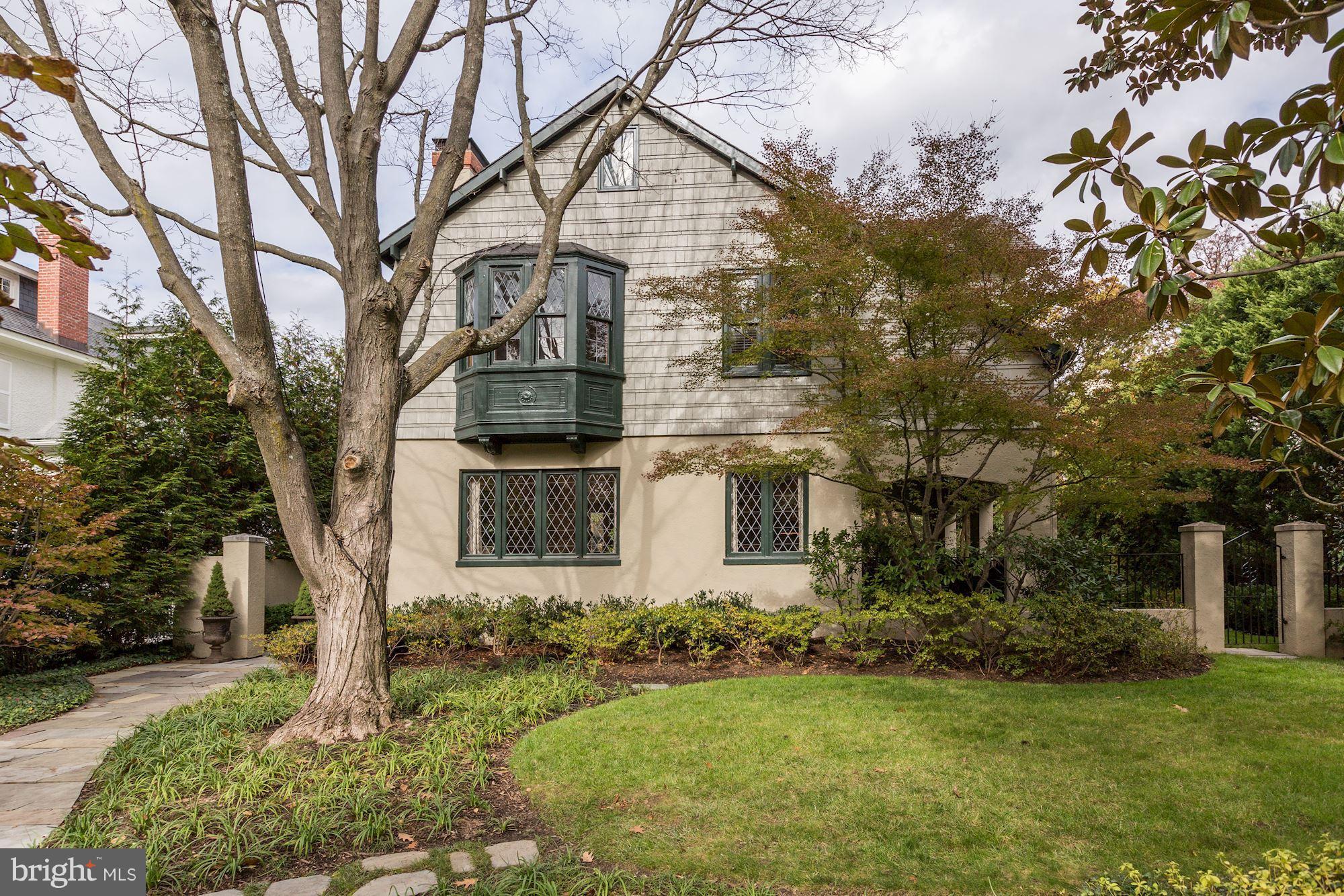 CHEVY CHASE - Residential