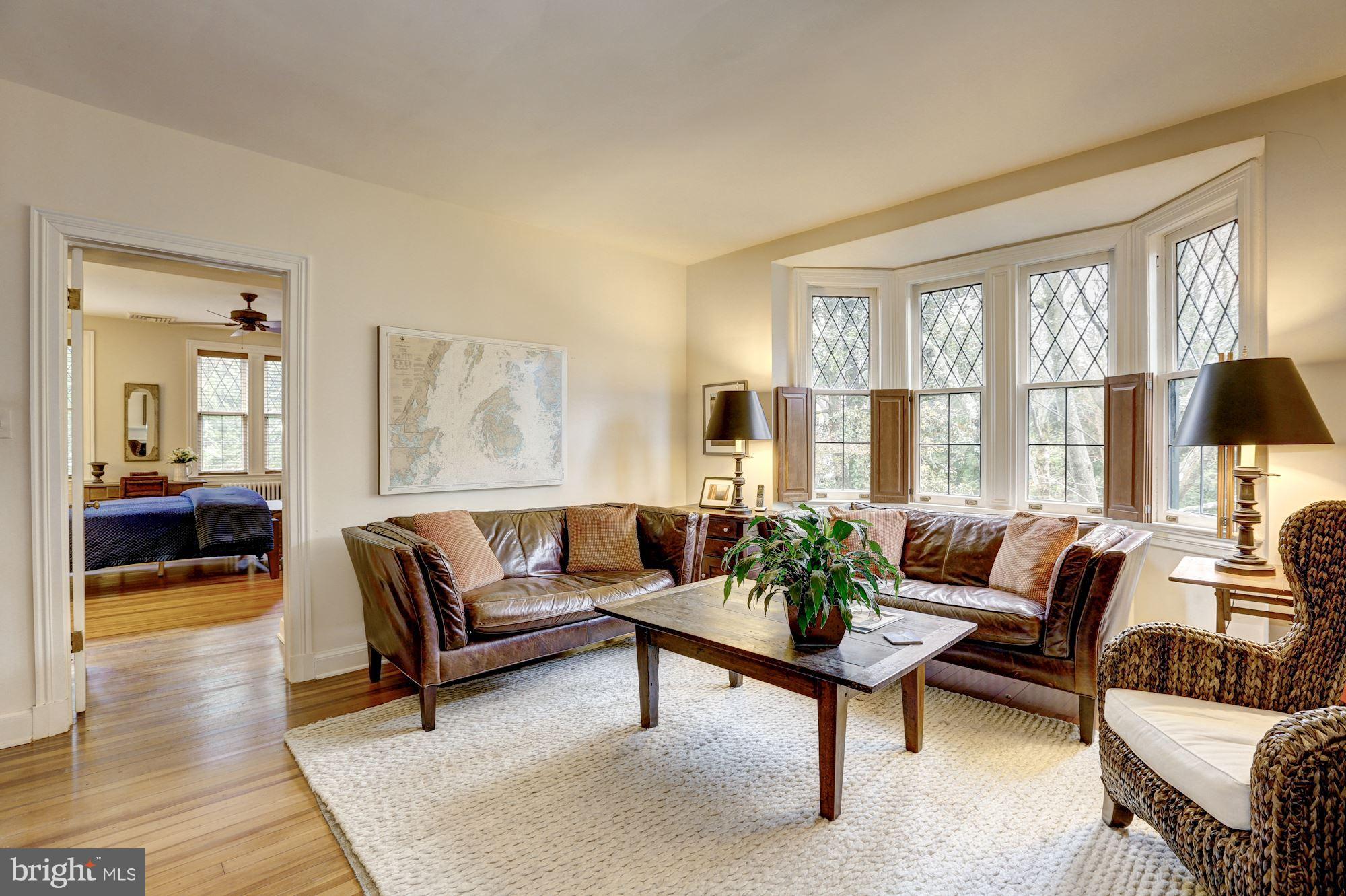 CHEVY CHASE - Residential