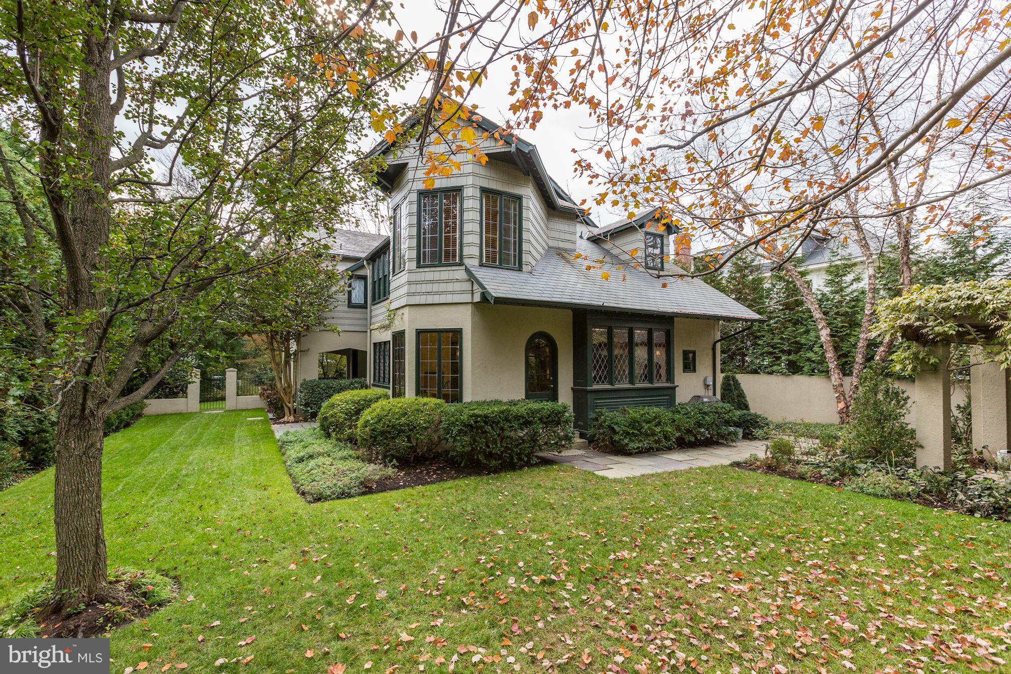 CHEVY CHASE - Residential