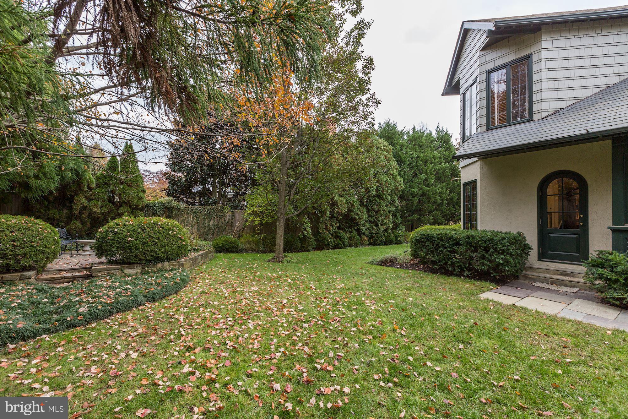 CHEVY CHASE - Residential