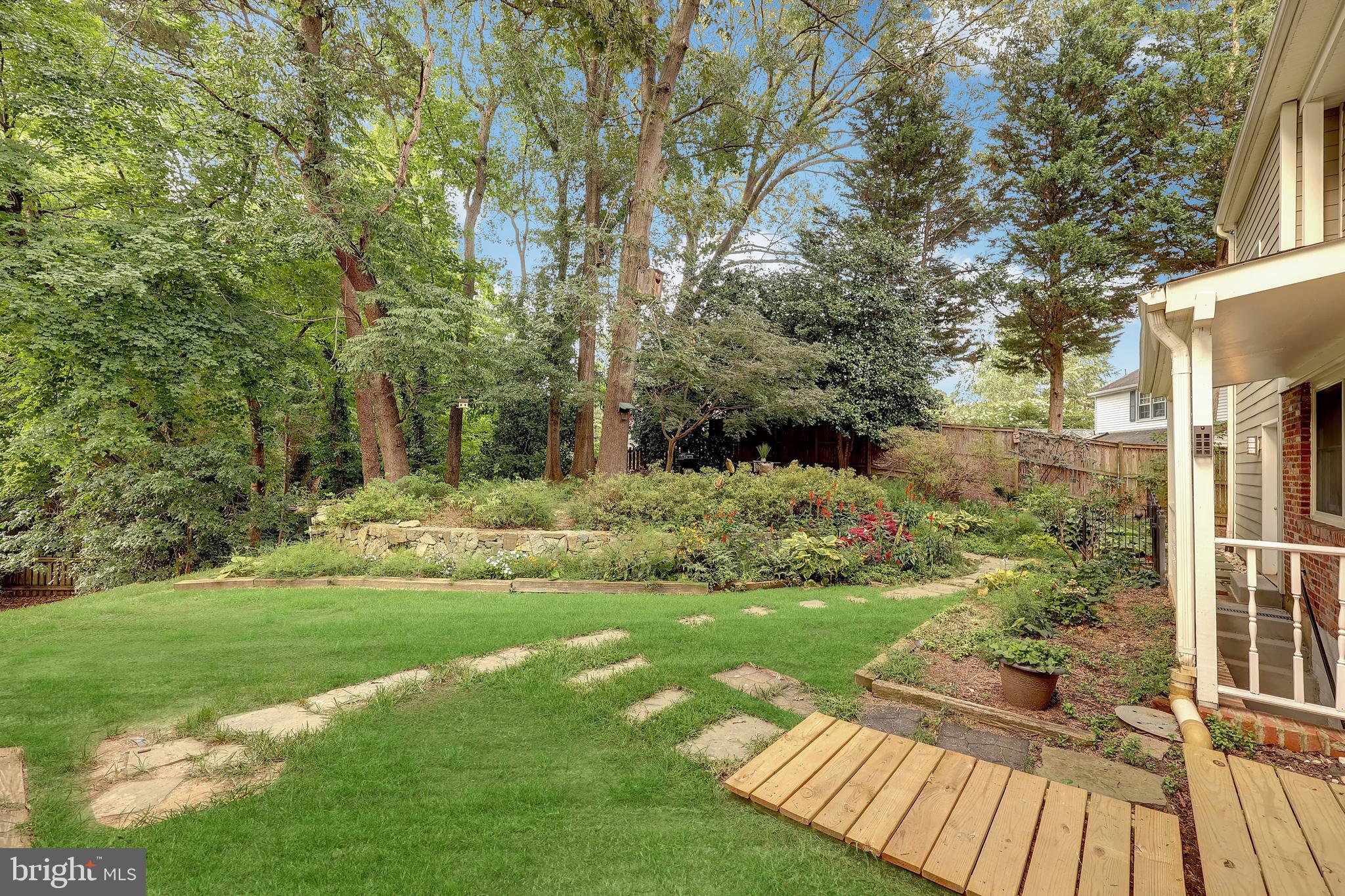 STRATFORD LANDING - Residential