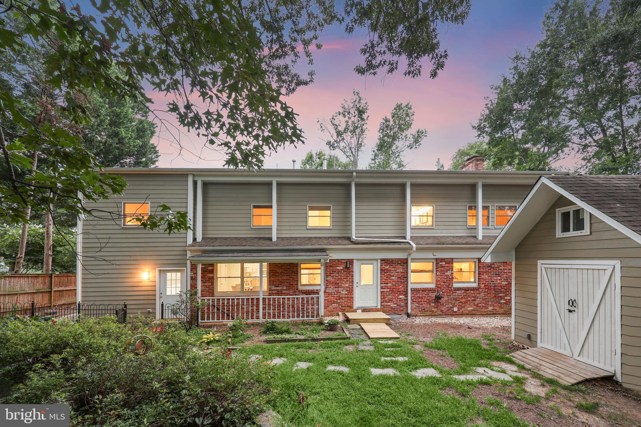 STRATFORD LANDING - Residential