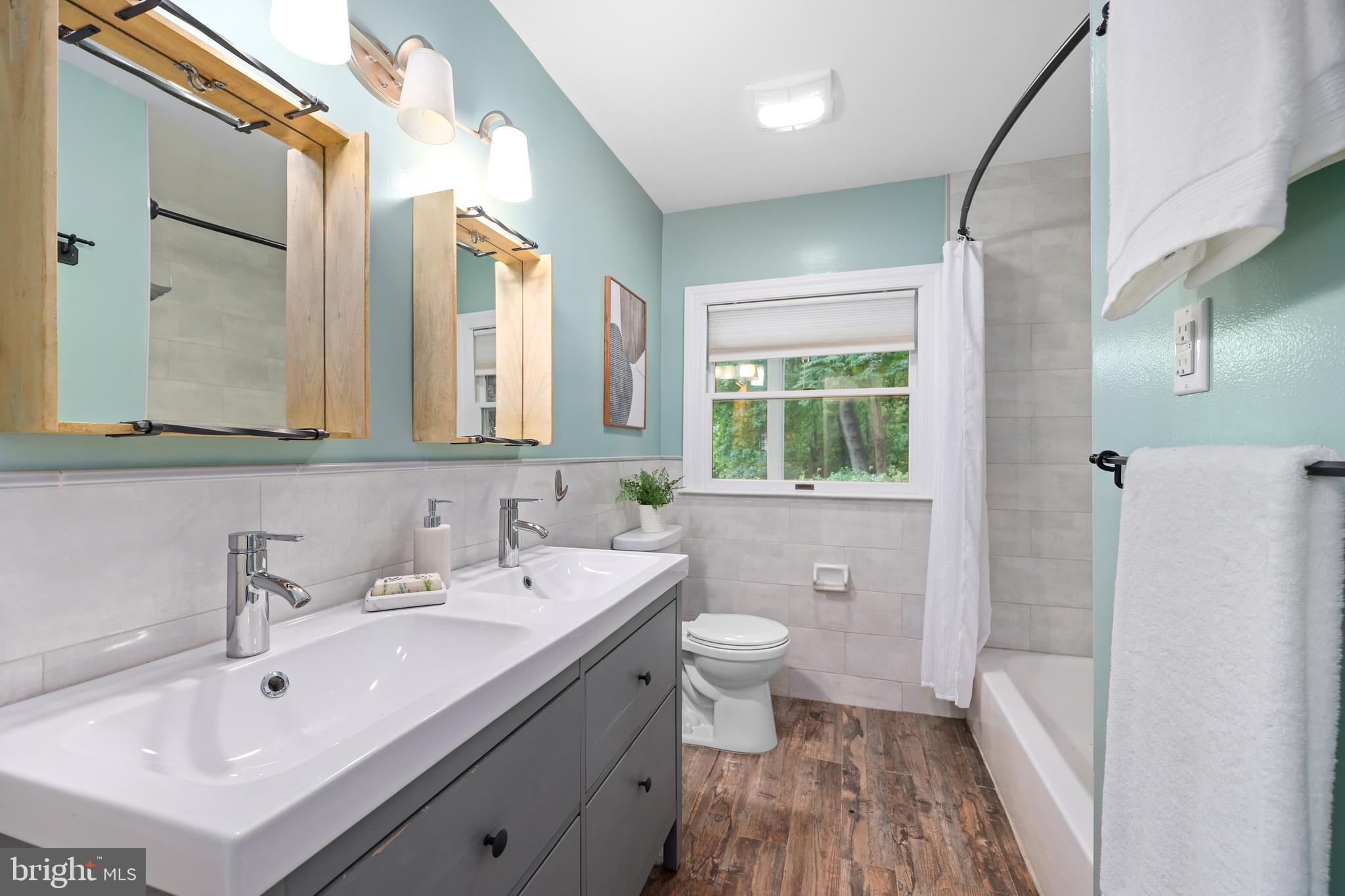 STRATFORD LANDING - Residential