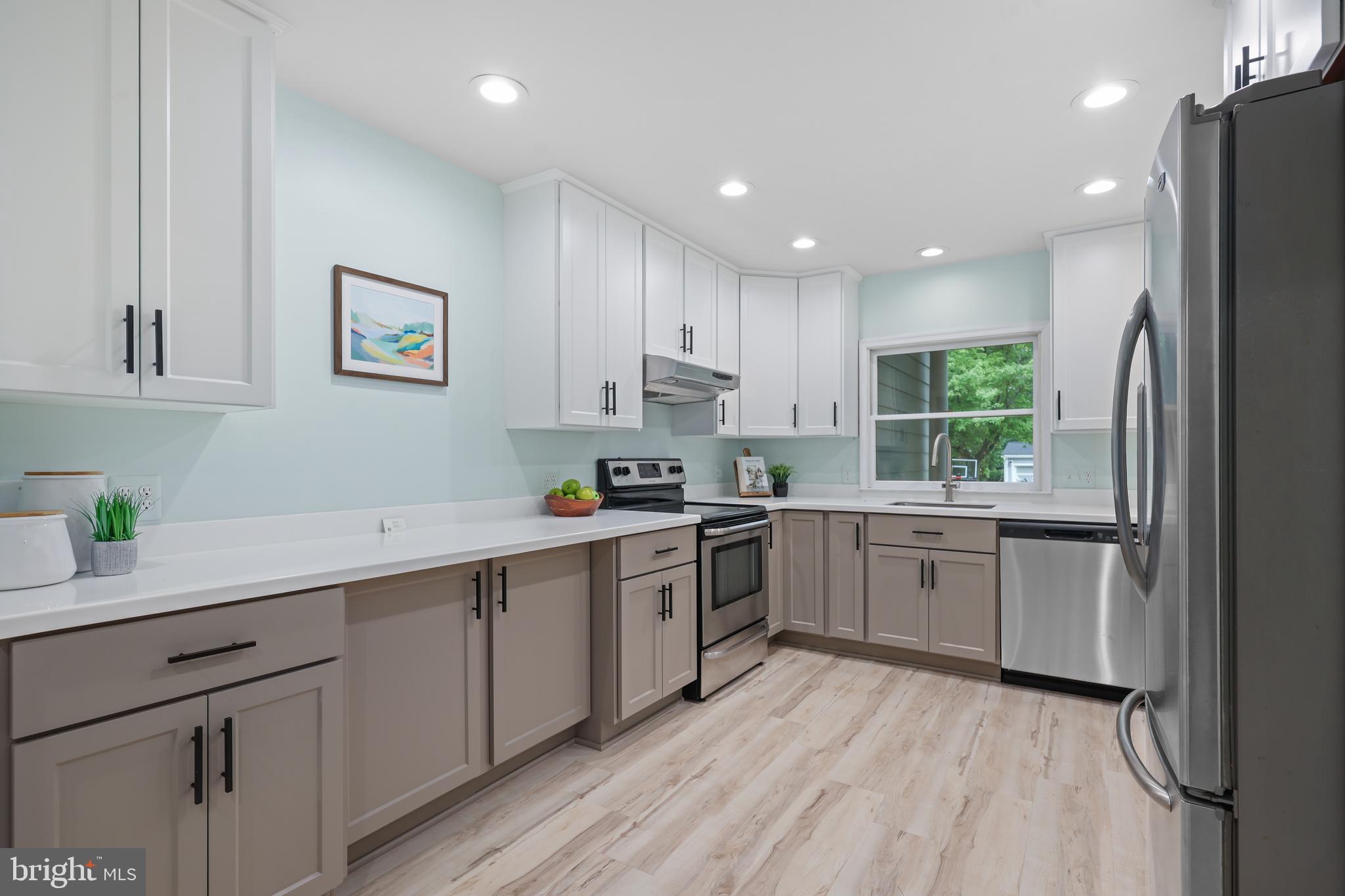 STRATFORD LANDING - Residential