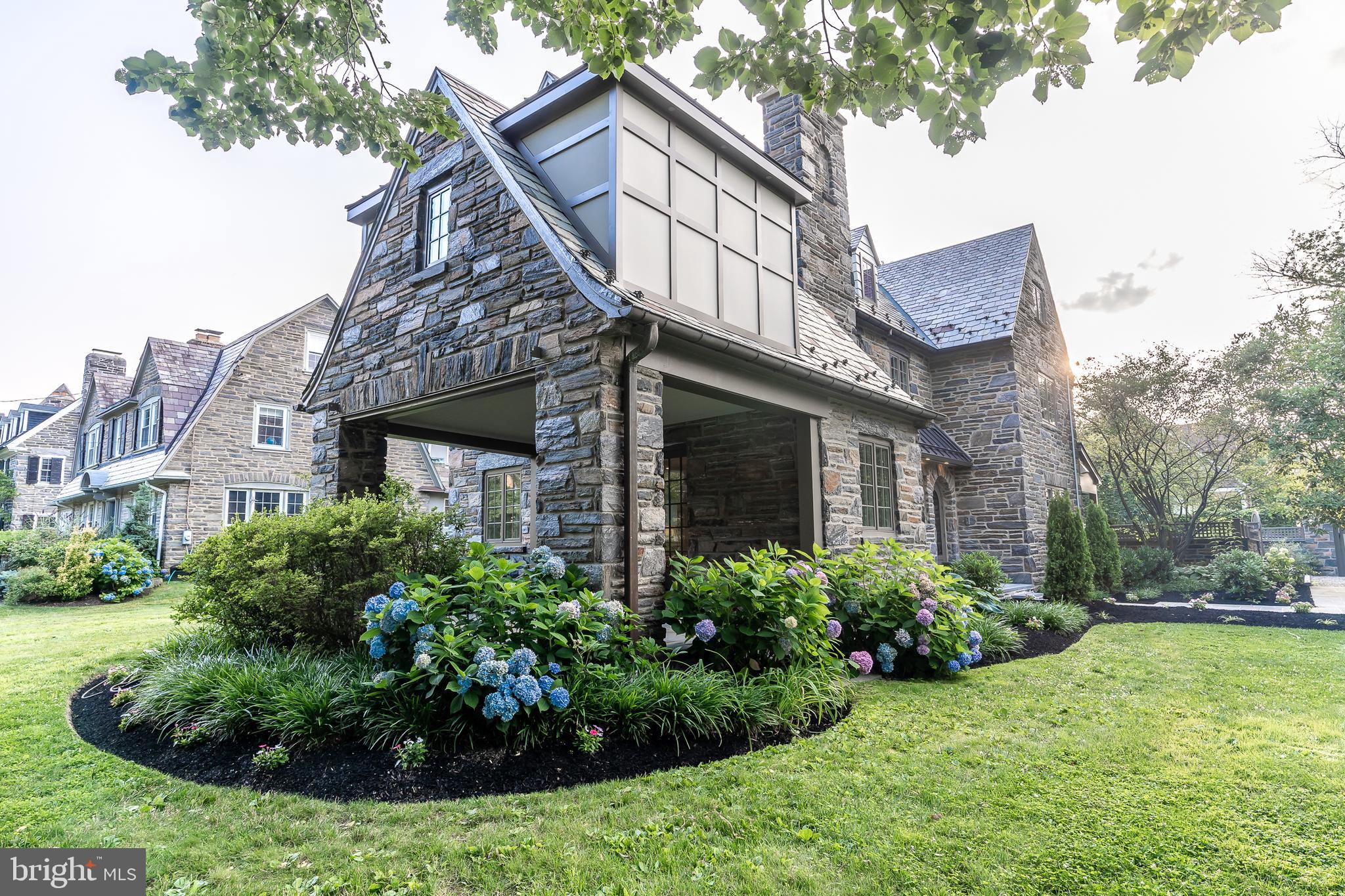 BRYN MAWR - Residential