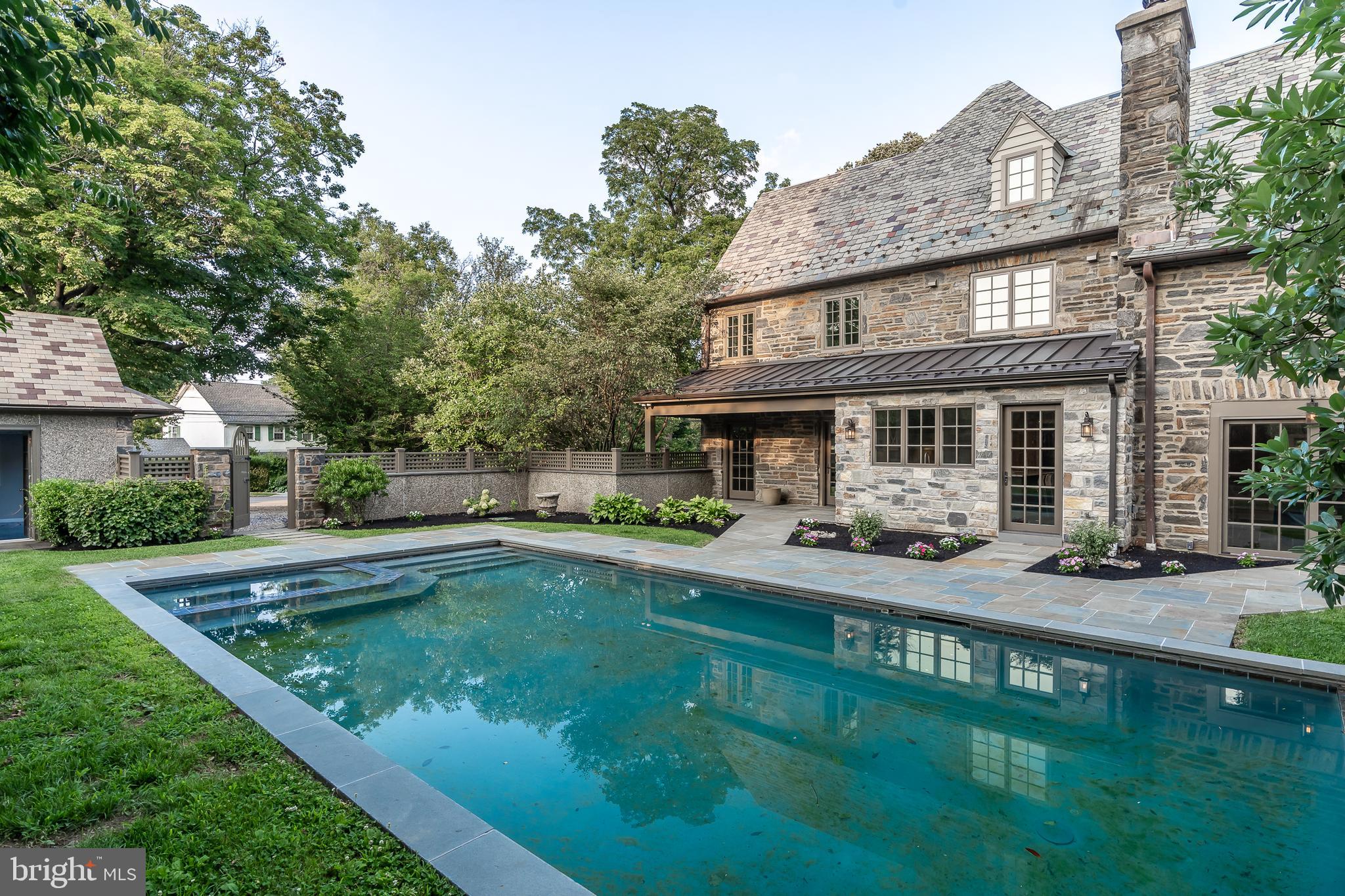 BRYN MAWR - Residential