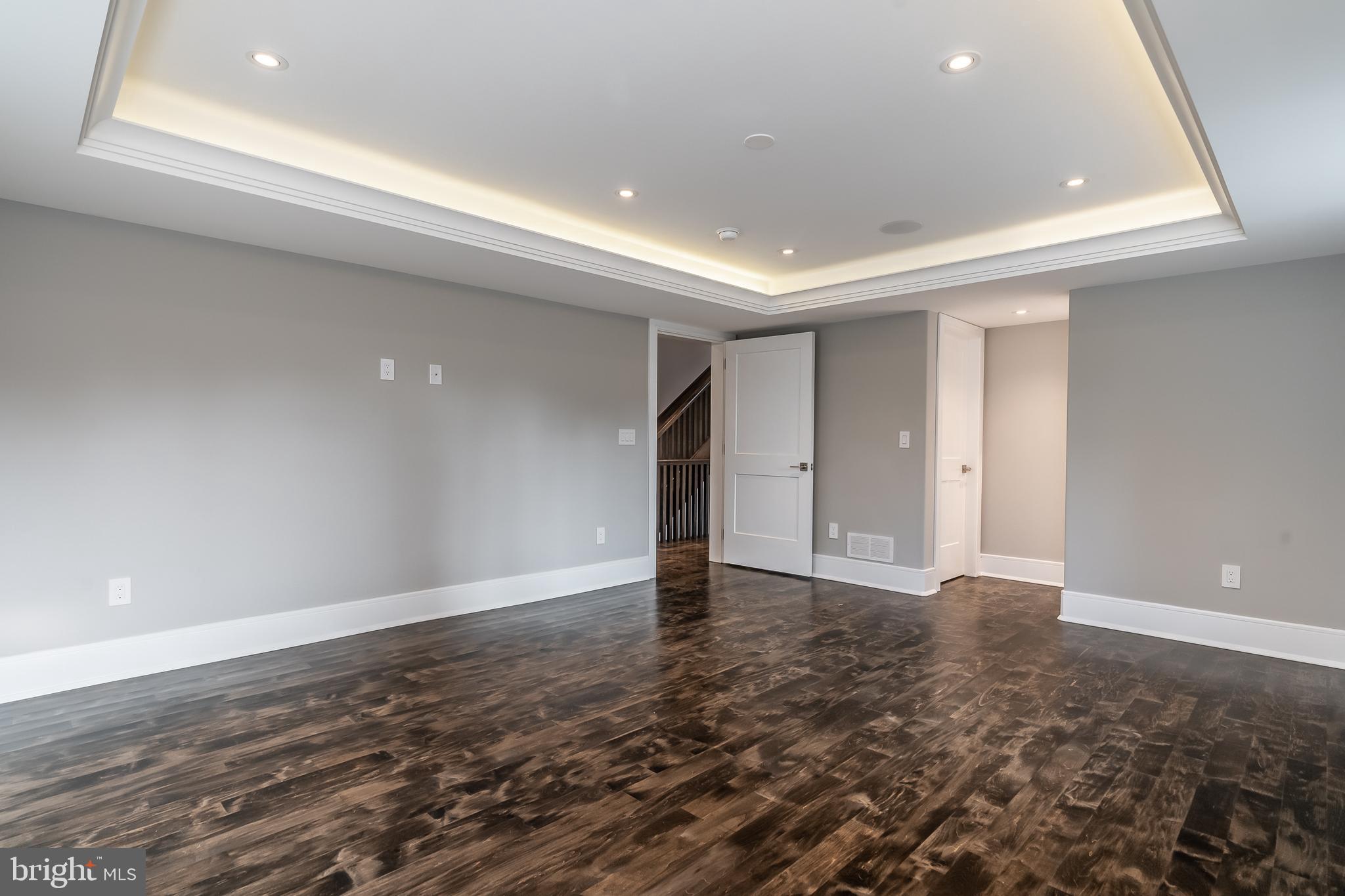 BRYN MAWR - Residential