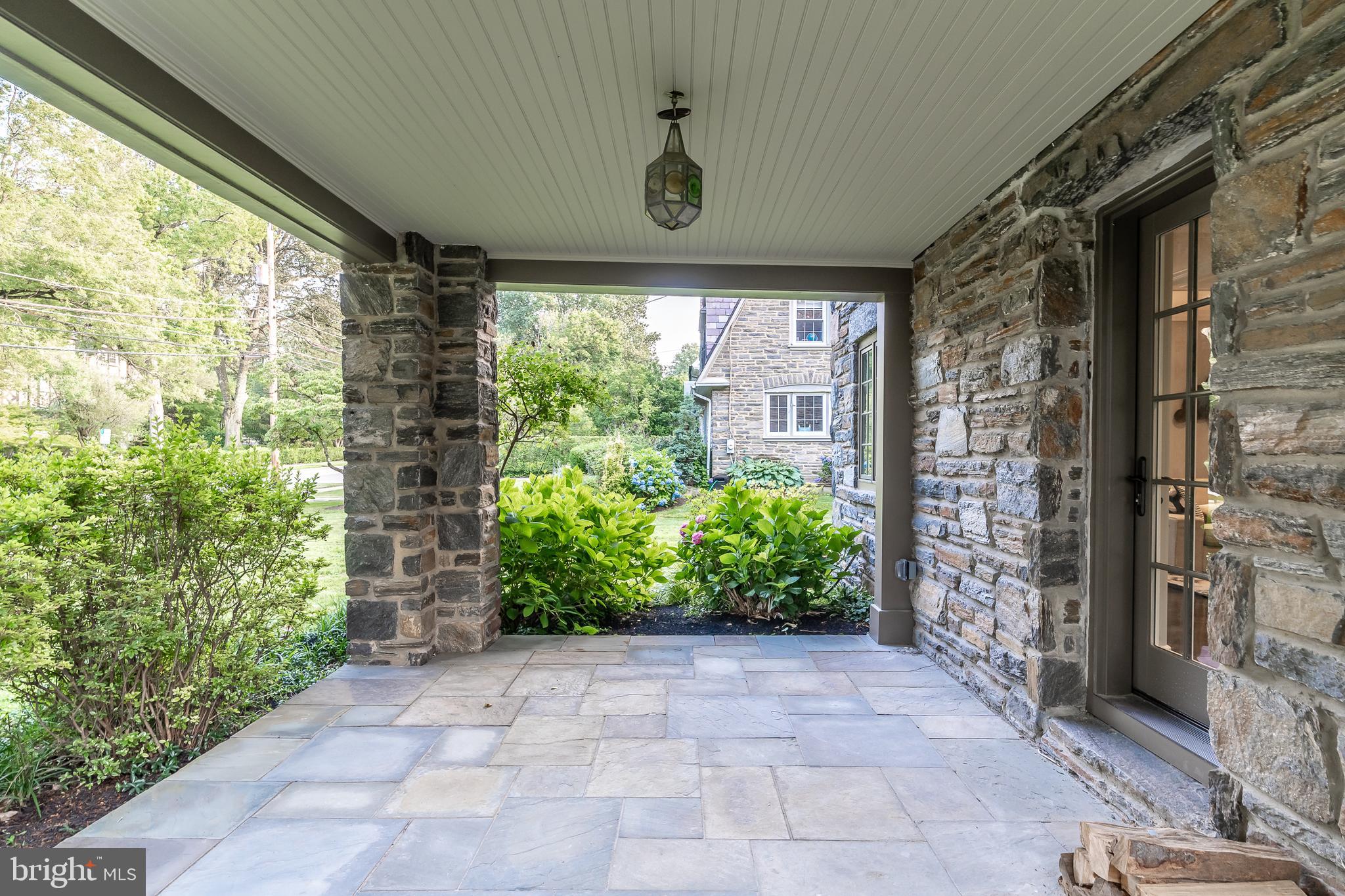 BRYN MAWR - Residential