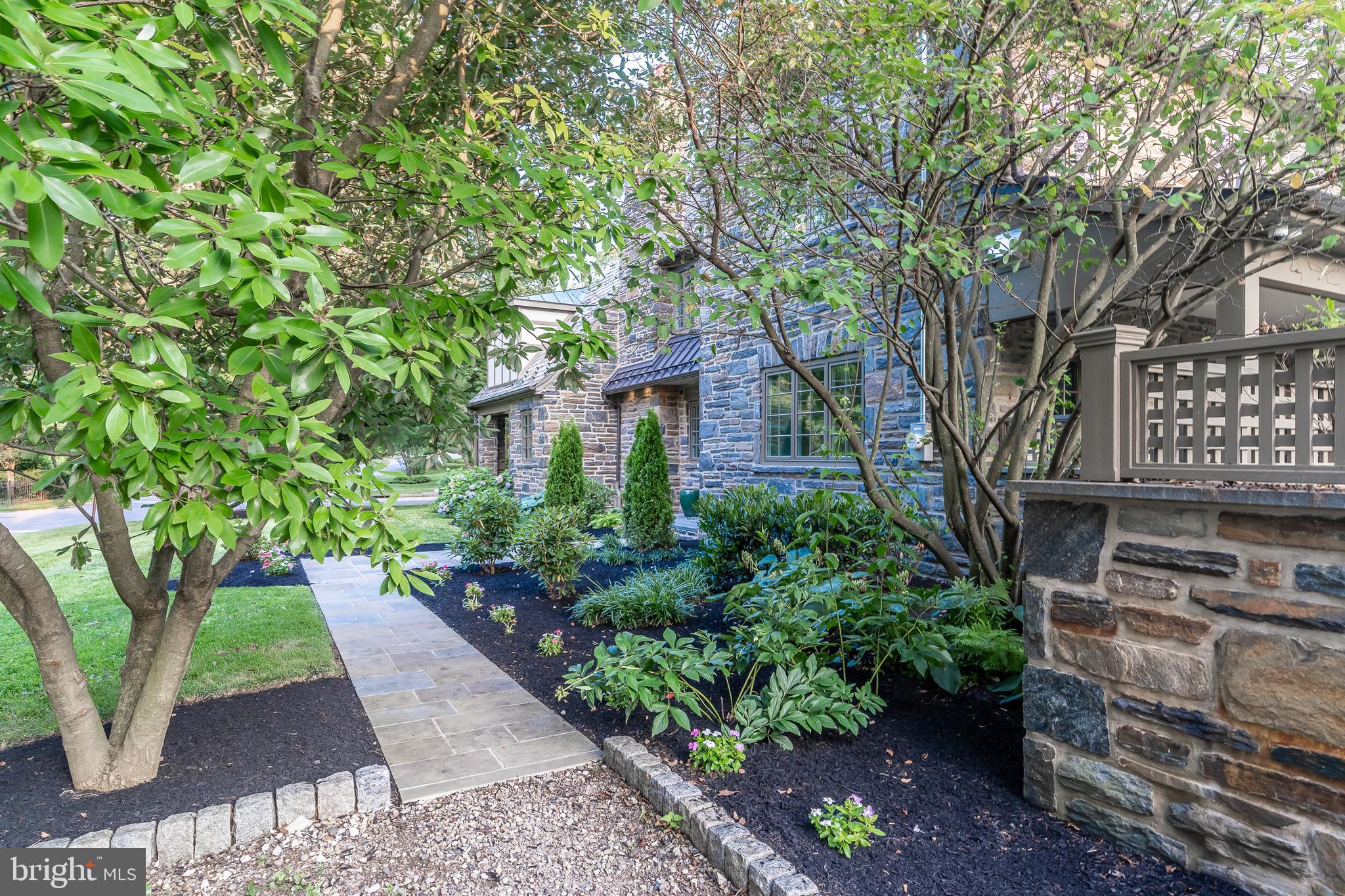 BRYN MAWR - Residential