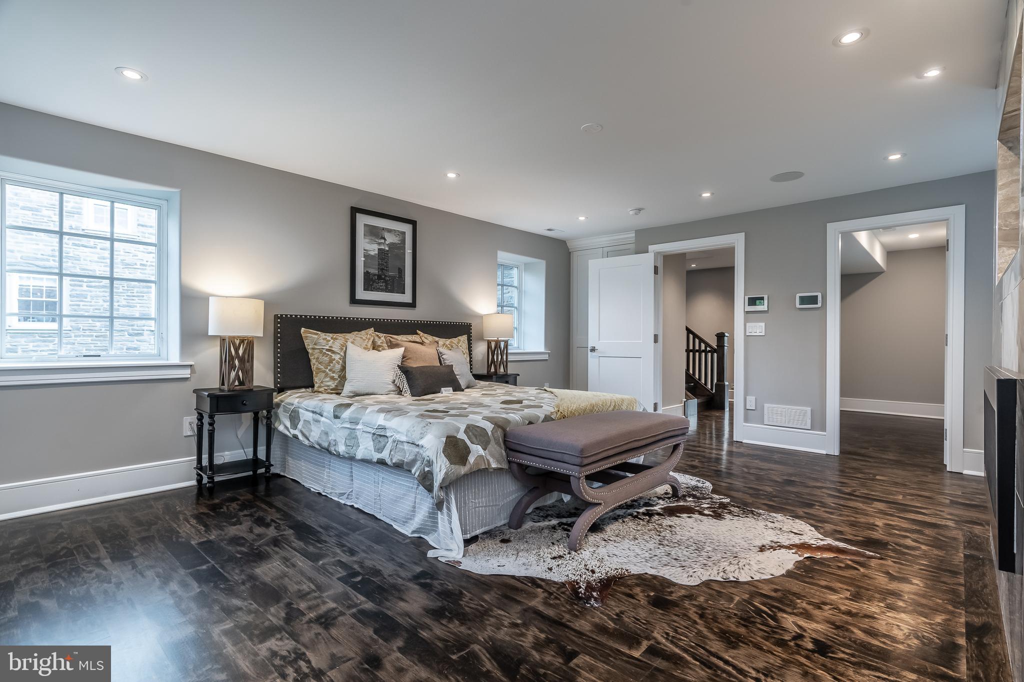 BRYN MAWR - Residential